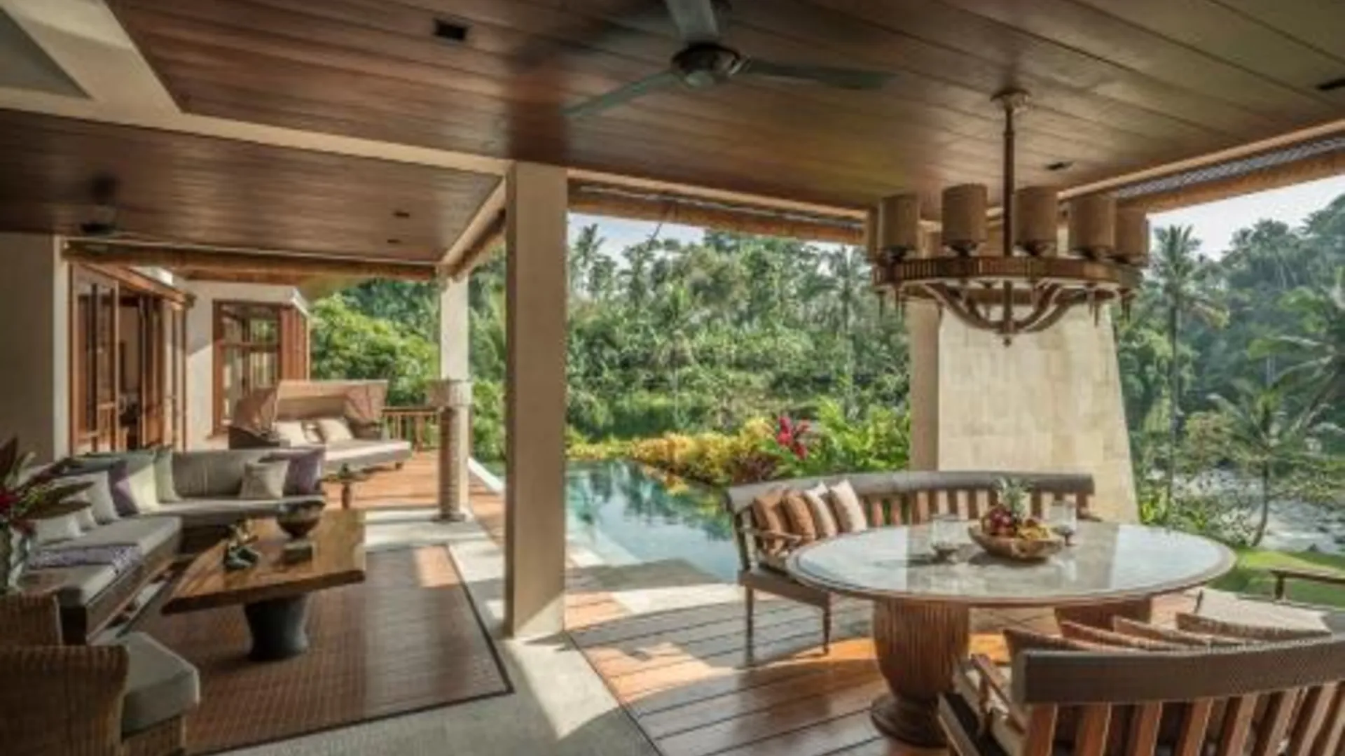 발리 포 시즌스 리조트 발리 앳 사얀 5성급 호텔 수영장