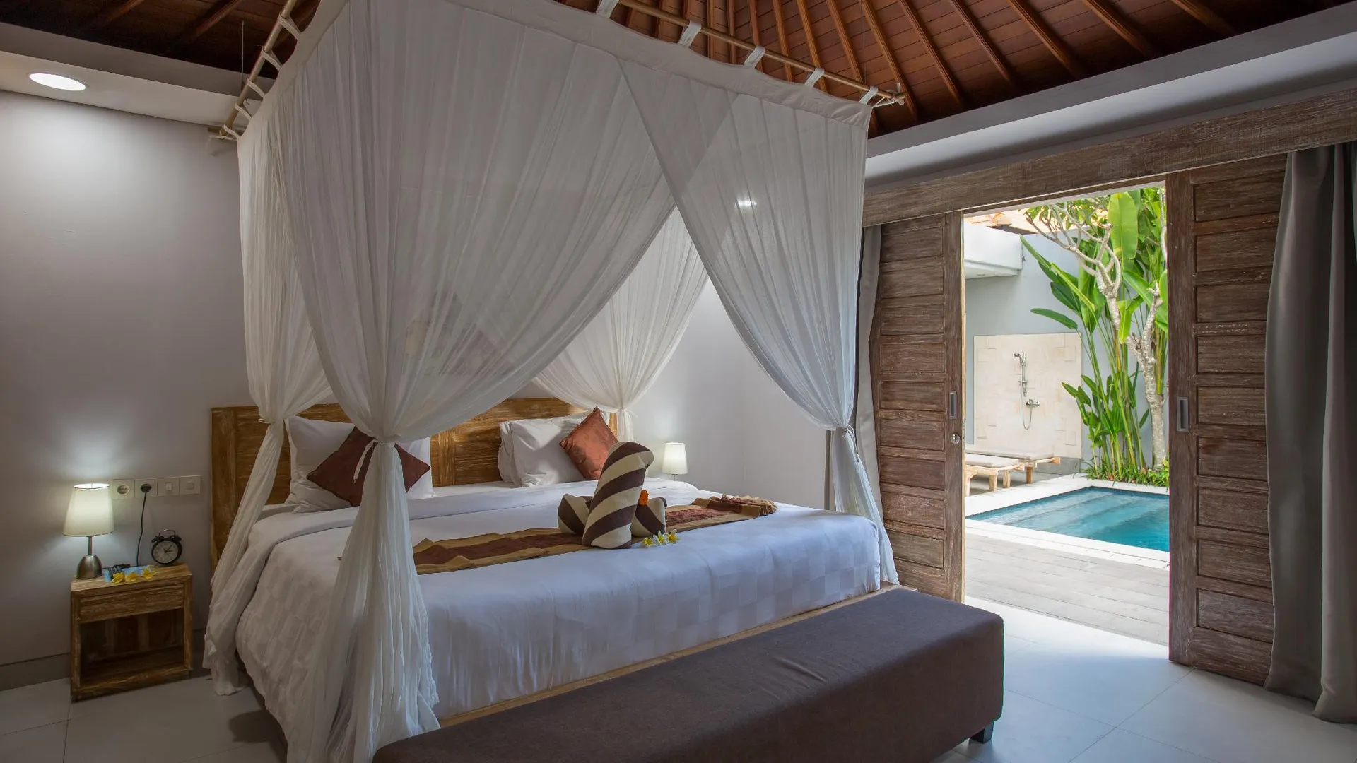 발리 더 아완다리 빌라 스미냑 5성급 호텔 객실