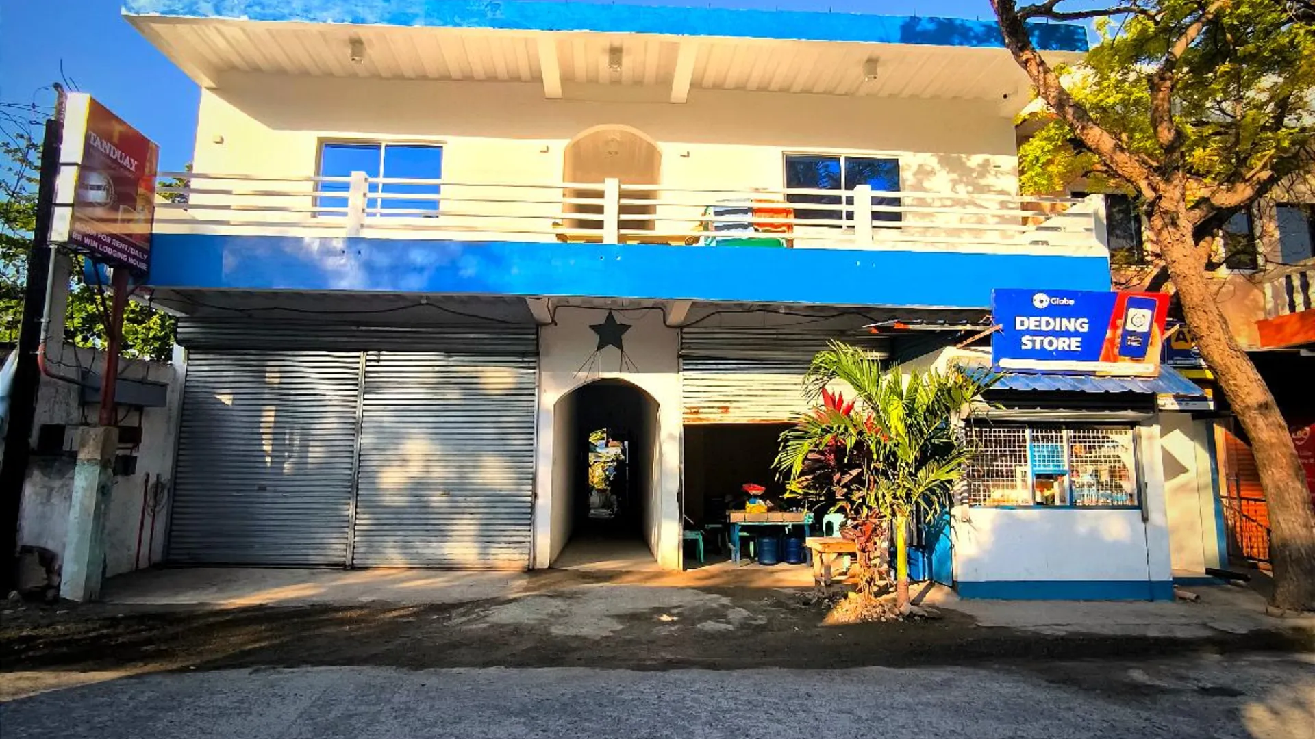 세부 RR WIN lodging House Santa Fe - 204 Aircon Room 2성급 게스트하우스 수영장