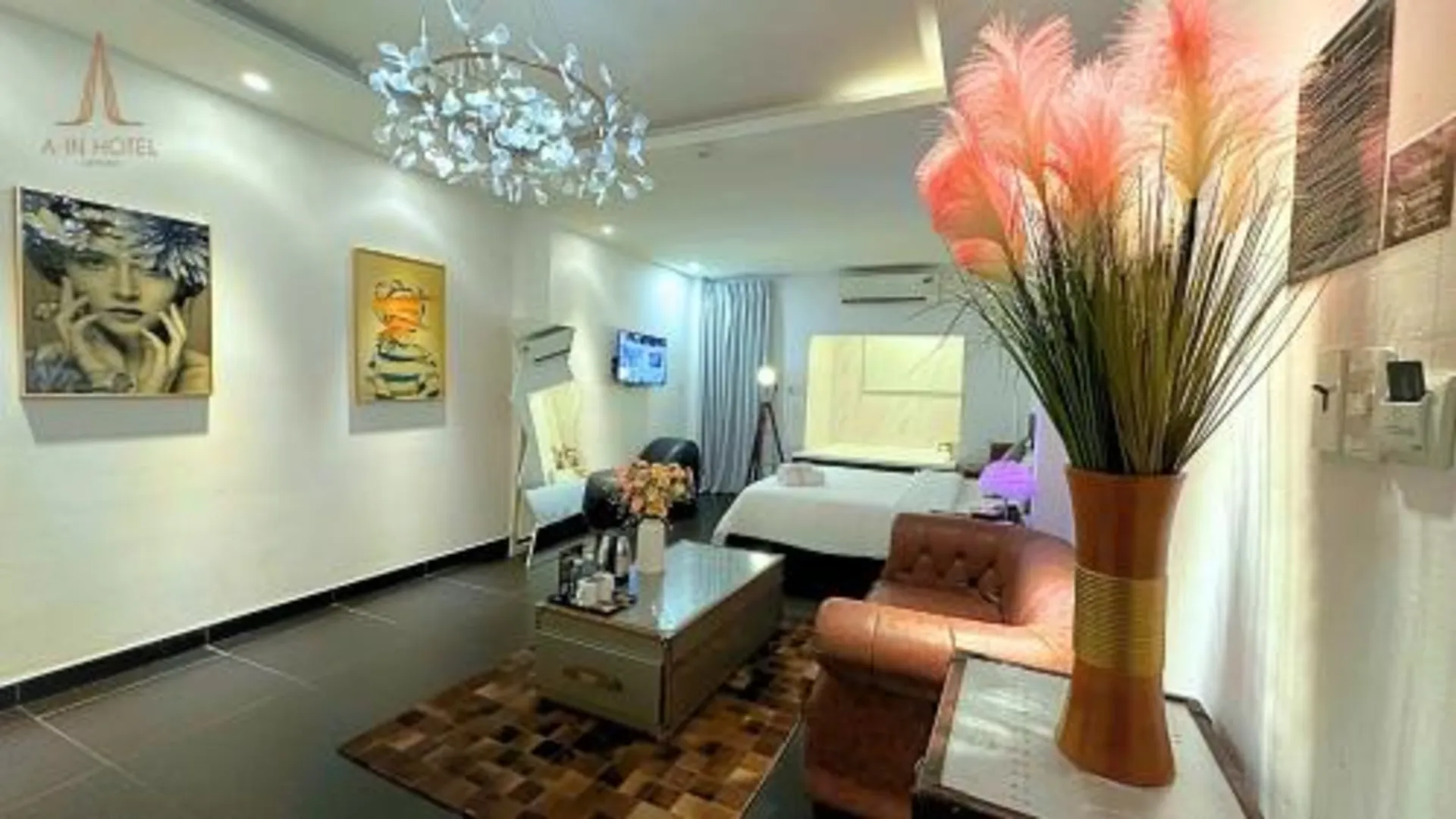 호치민 어 인 호텔 글래머 호텔 로비