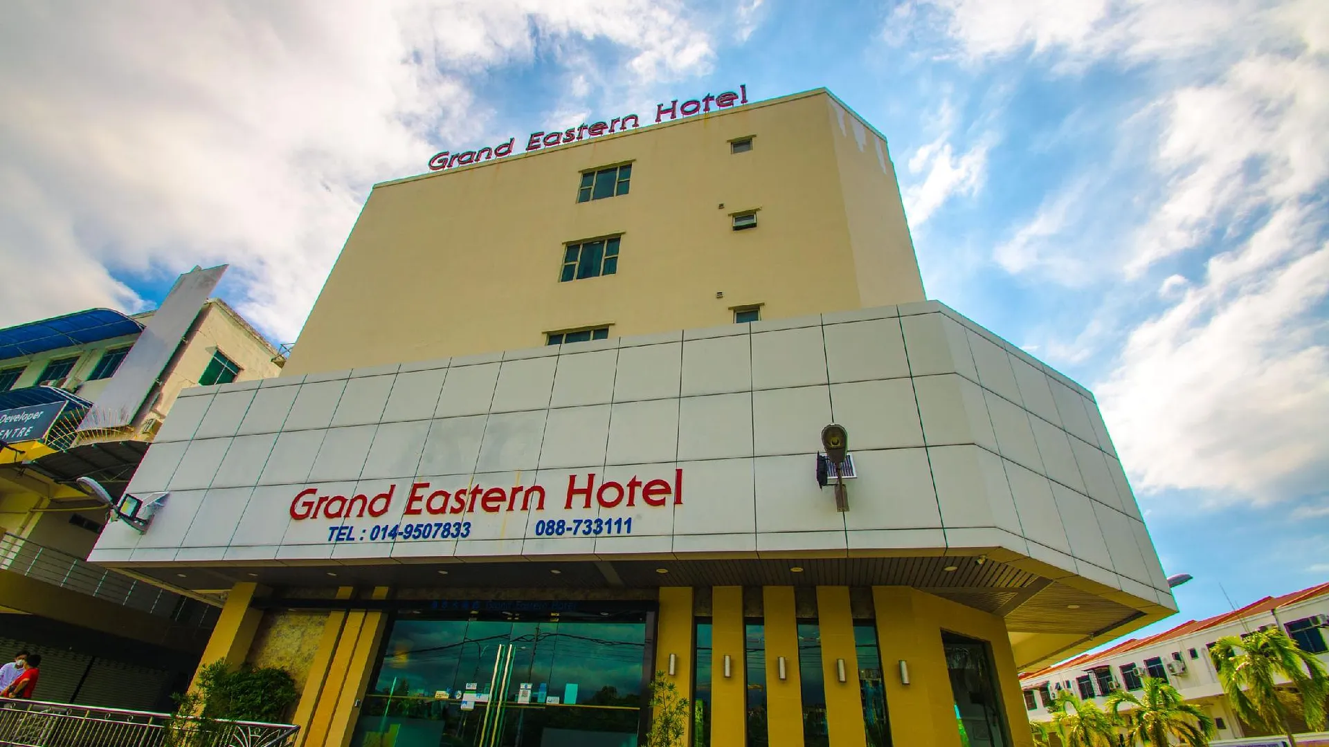 코타키나발루 그랜드 이스턴 호텔 Sdn Bhd ( 877519-A) 1성급 호텔 스위트룸