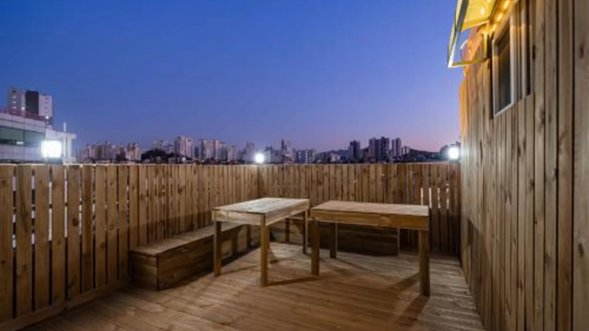 서울 흥 스테이 2성급 호텔 로비