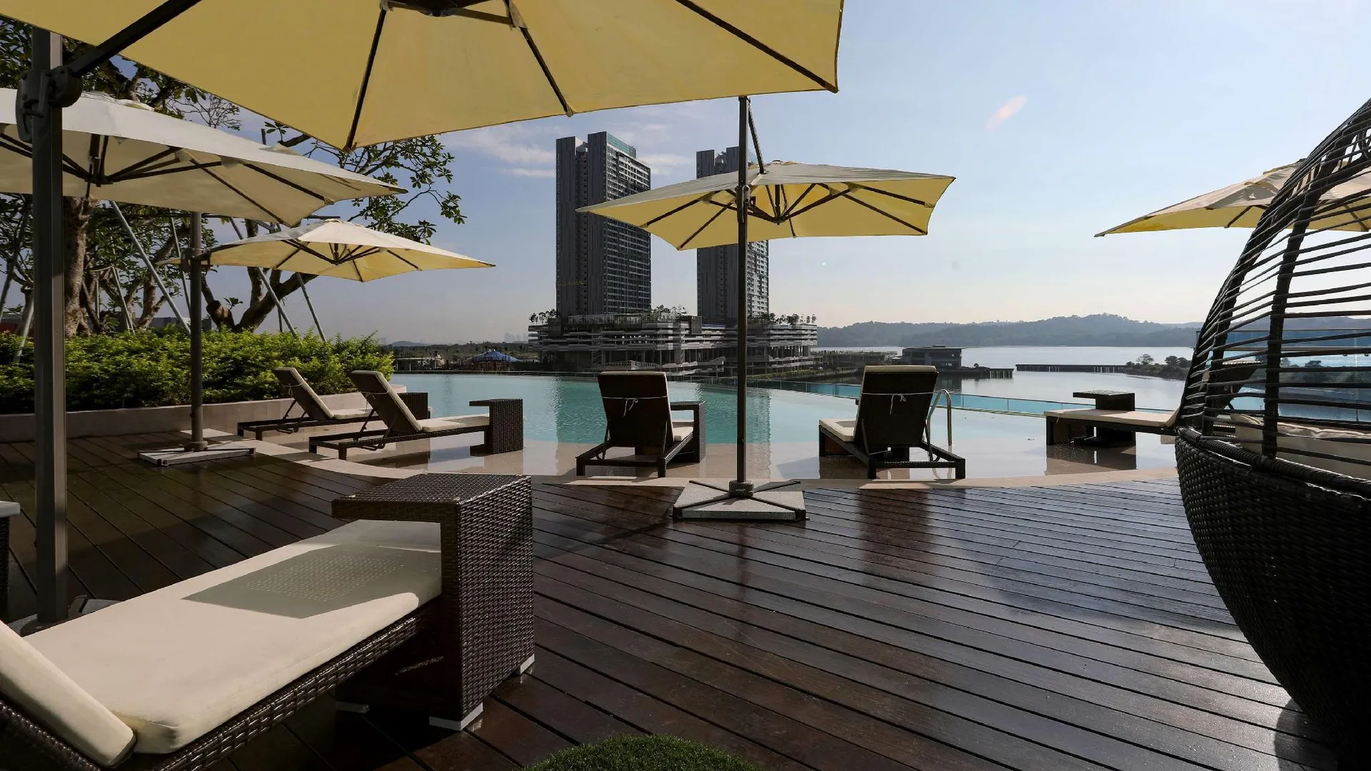 조호바루 / 조호르바루 파인트리 마리나 리조트 4성급 호텔 외관