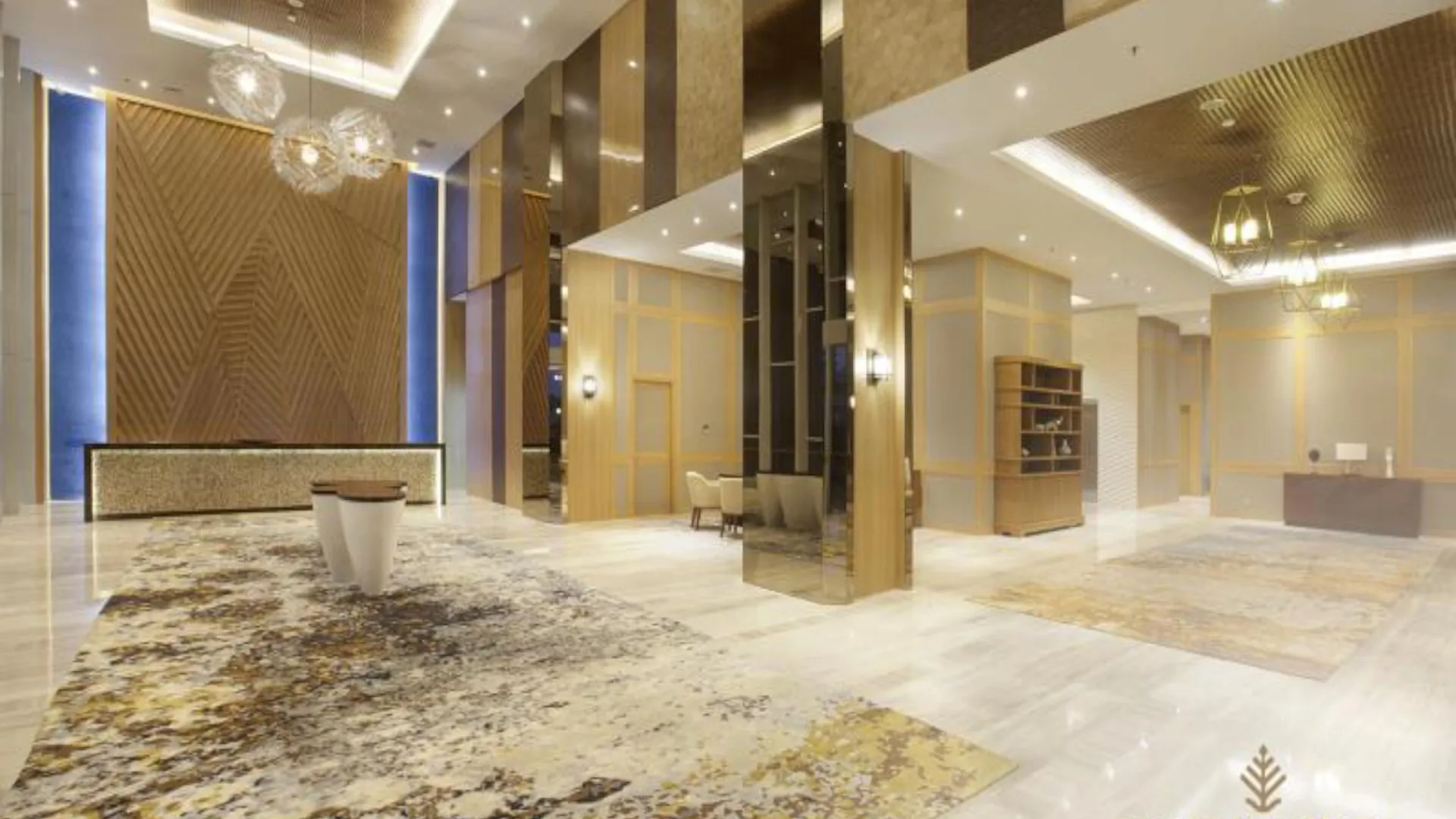 마카사르 더 린라 4성급 호텔 외관