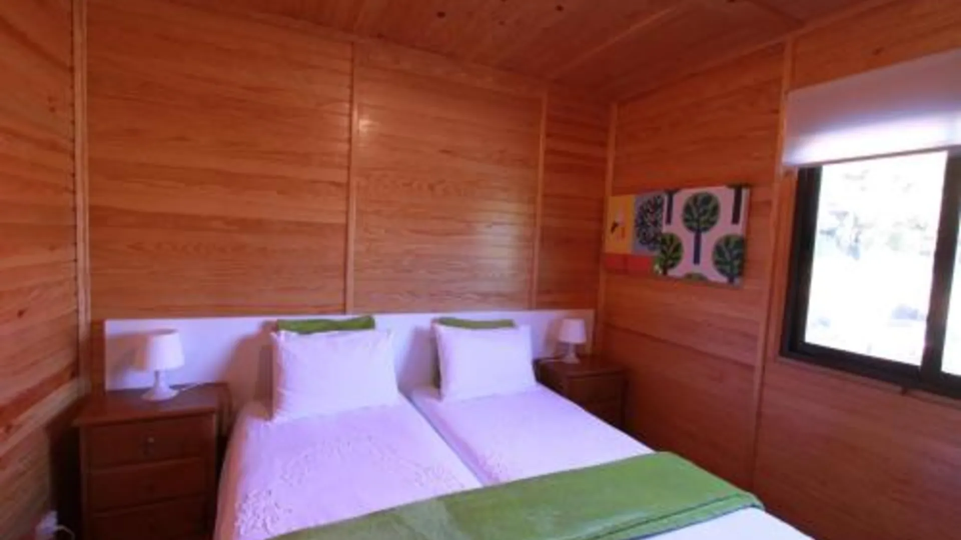 비냐이스 Parque Biologico de Vinhais 4성급 게스트하우스 스위트룸