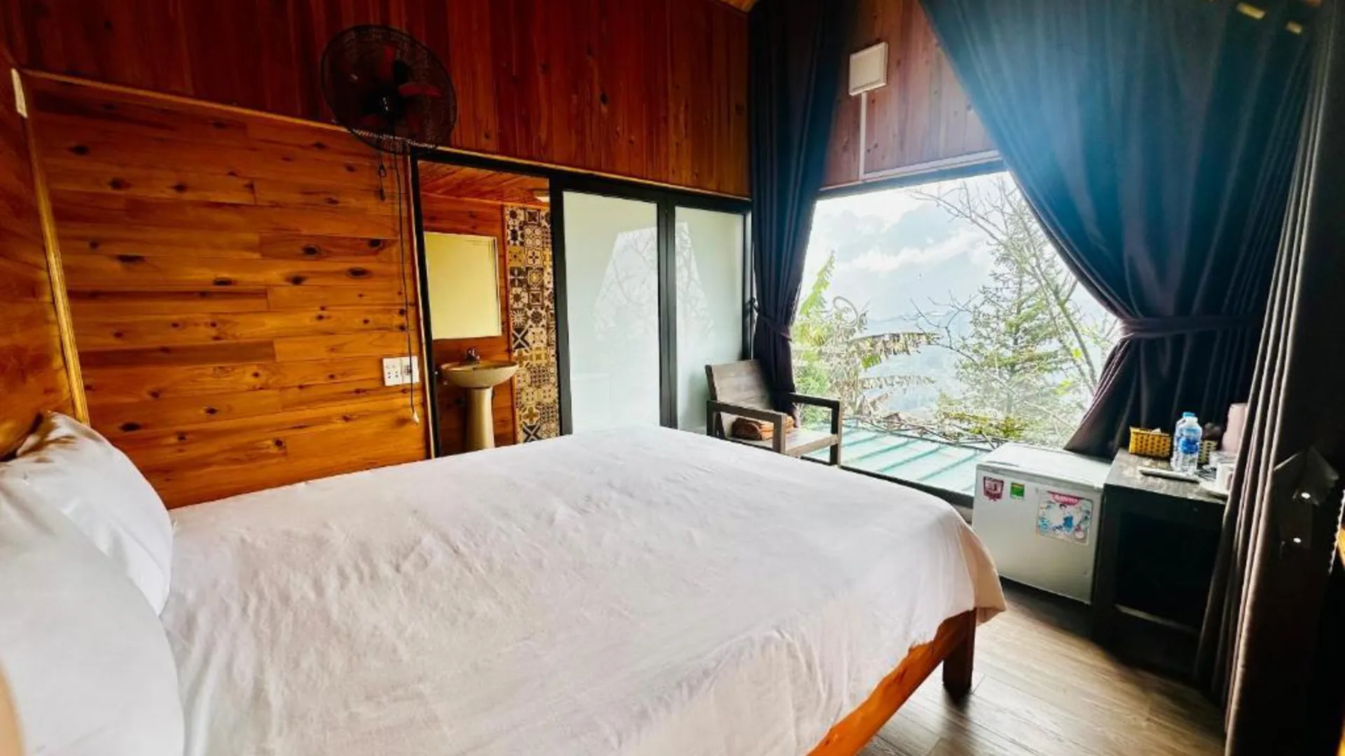 사파 캣캣 가든 하우스 3성급 게스트하우스 전망