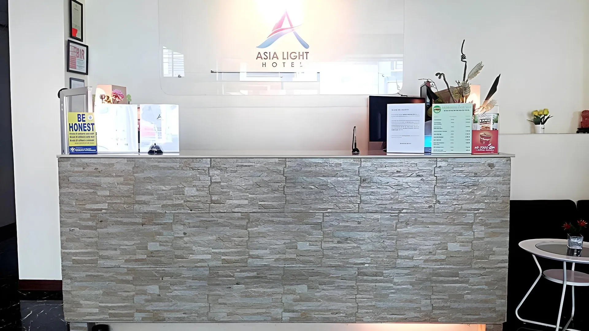 세부 아시아 라이트 하우스 2성급 호텔 외관