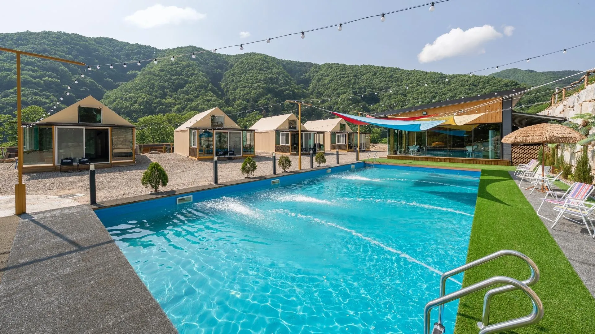 가평 가평 팡팡 독채펜션 3성급 게스트하우스 로비