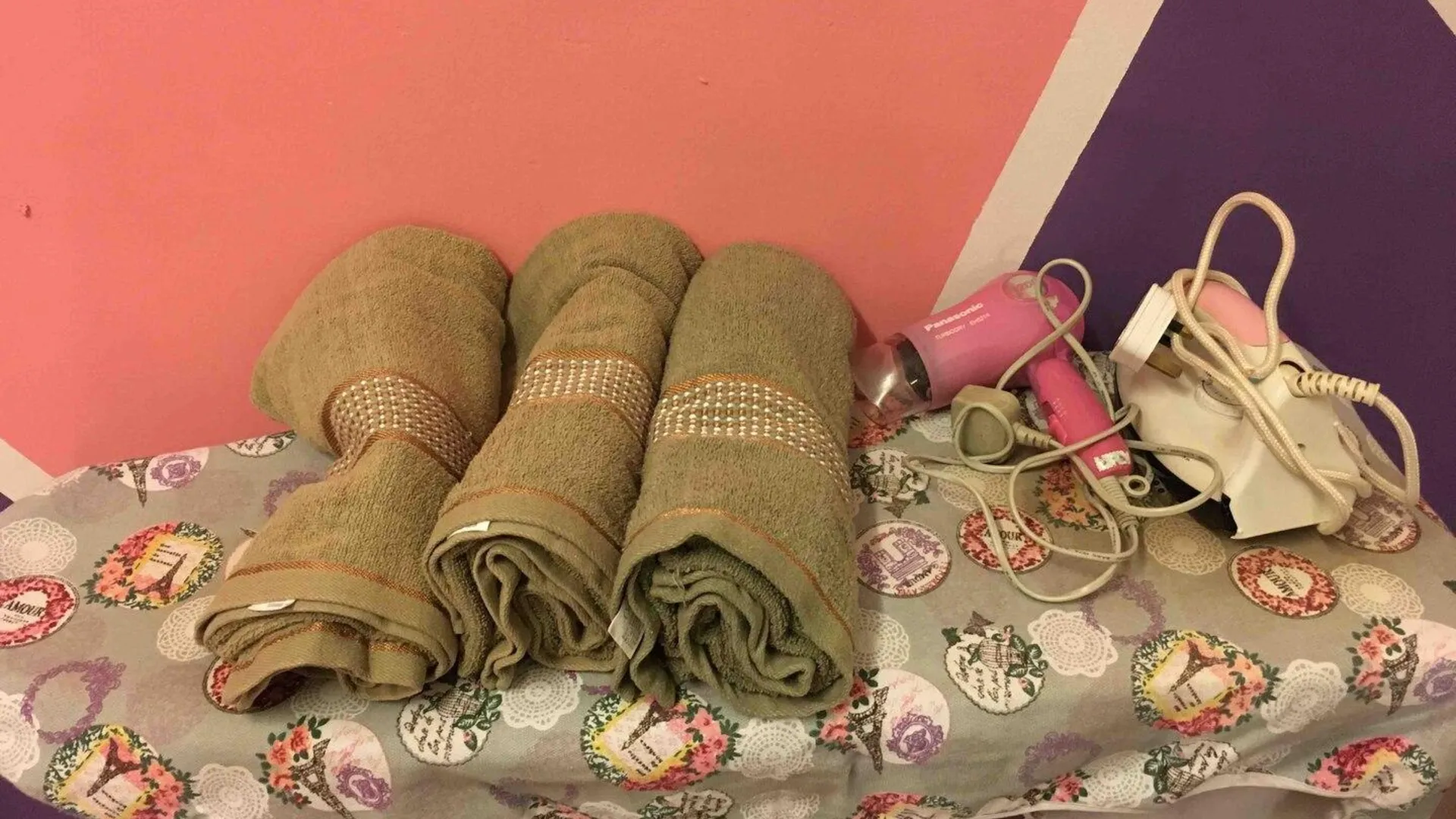 카메론 하일랜즈 타나 라타의 아파트먼트 (800m², 침실 3개, 프라이빗 욕실 2개) 3성급 싱글룸 부대시설