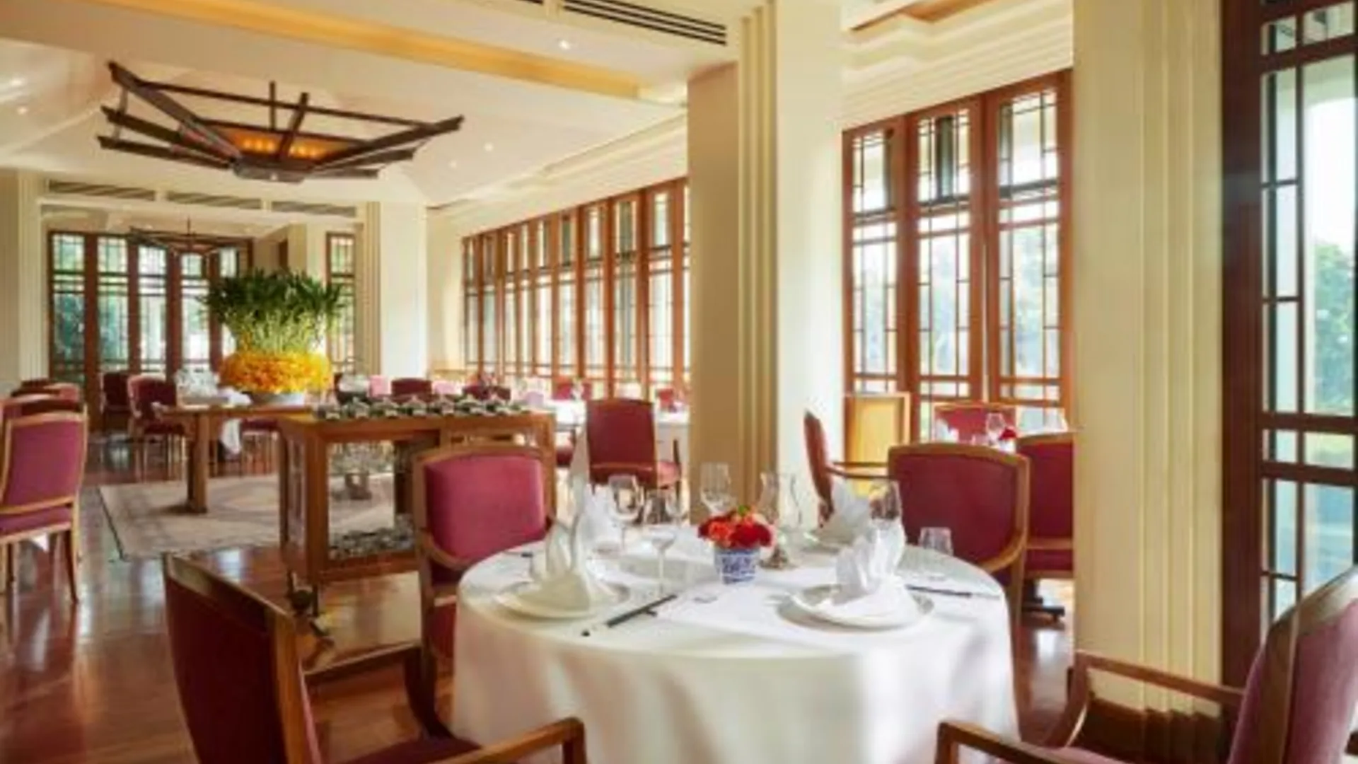 방콕 더 페닌슐라 방콕 5성급 호텔 수영장