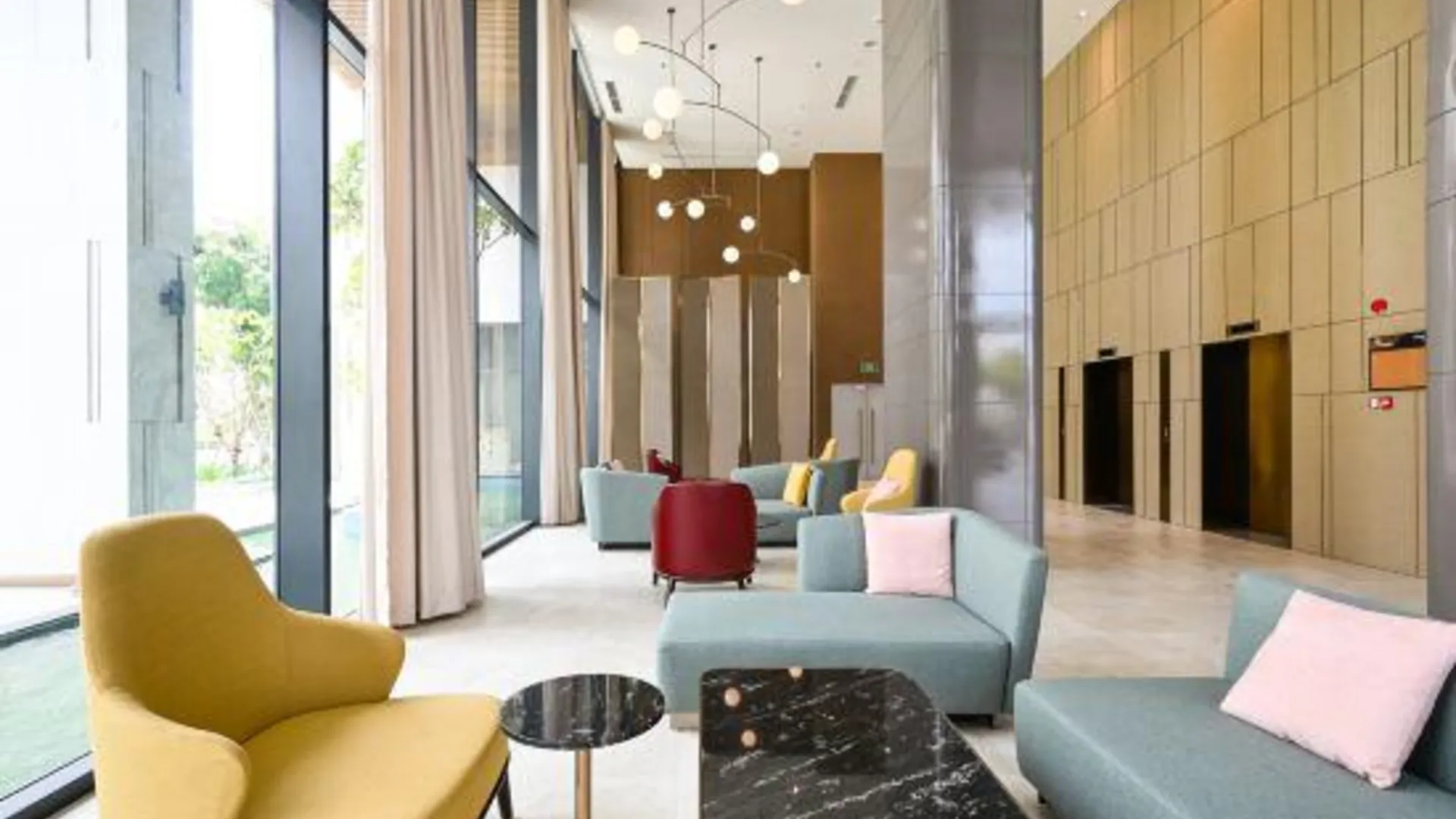 호치민 로얄 스테이트 - 더 안토니아 푸미흥 4성급 게스트하우스 외관