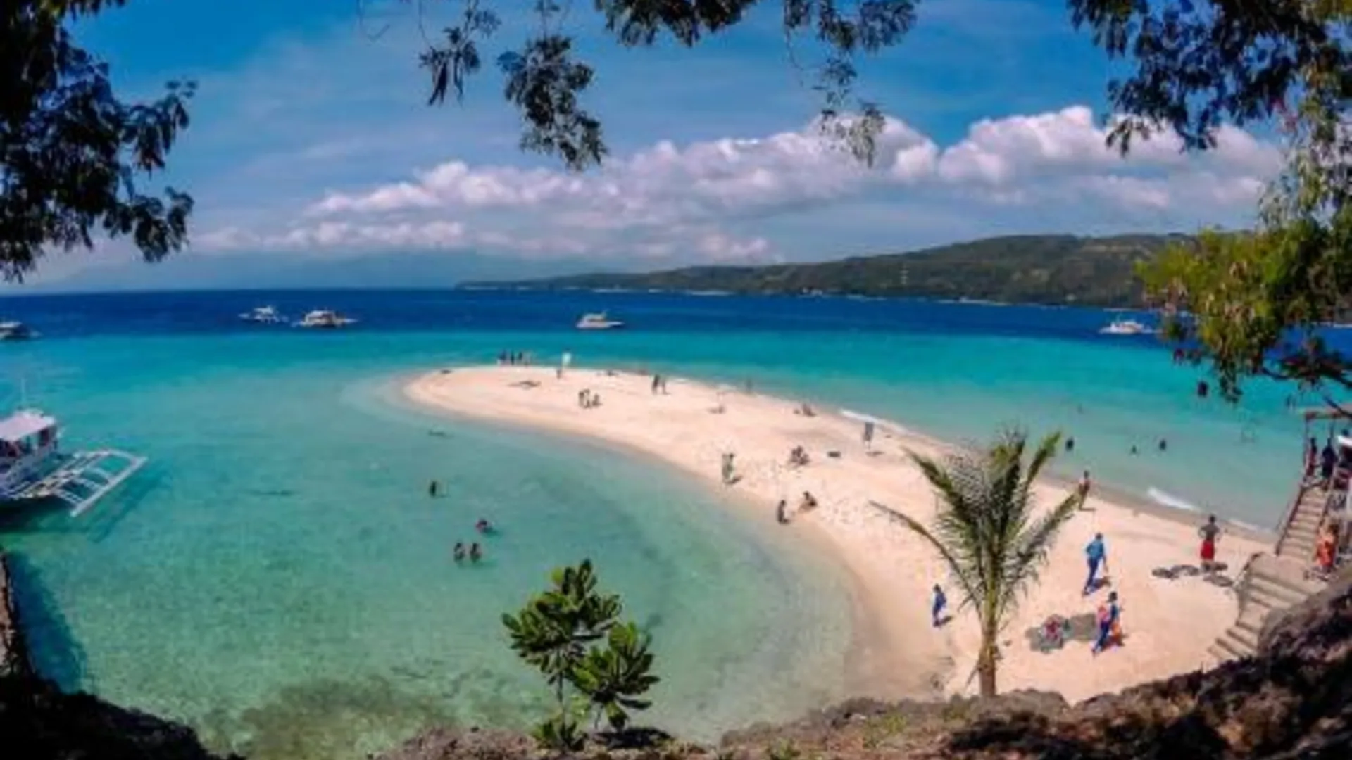 세부 샤키 호스텔 오슬롭 2성급 호텔 수영장