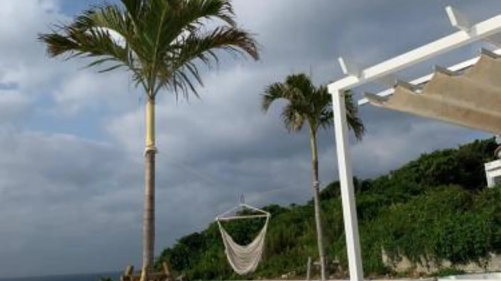 오키나와 본섬 B BASE KOURI iSLAND 4성급 싱글룸 전망