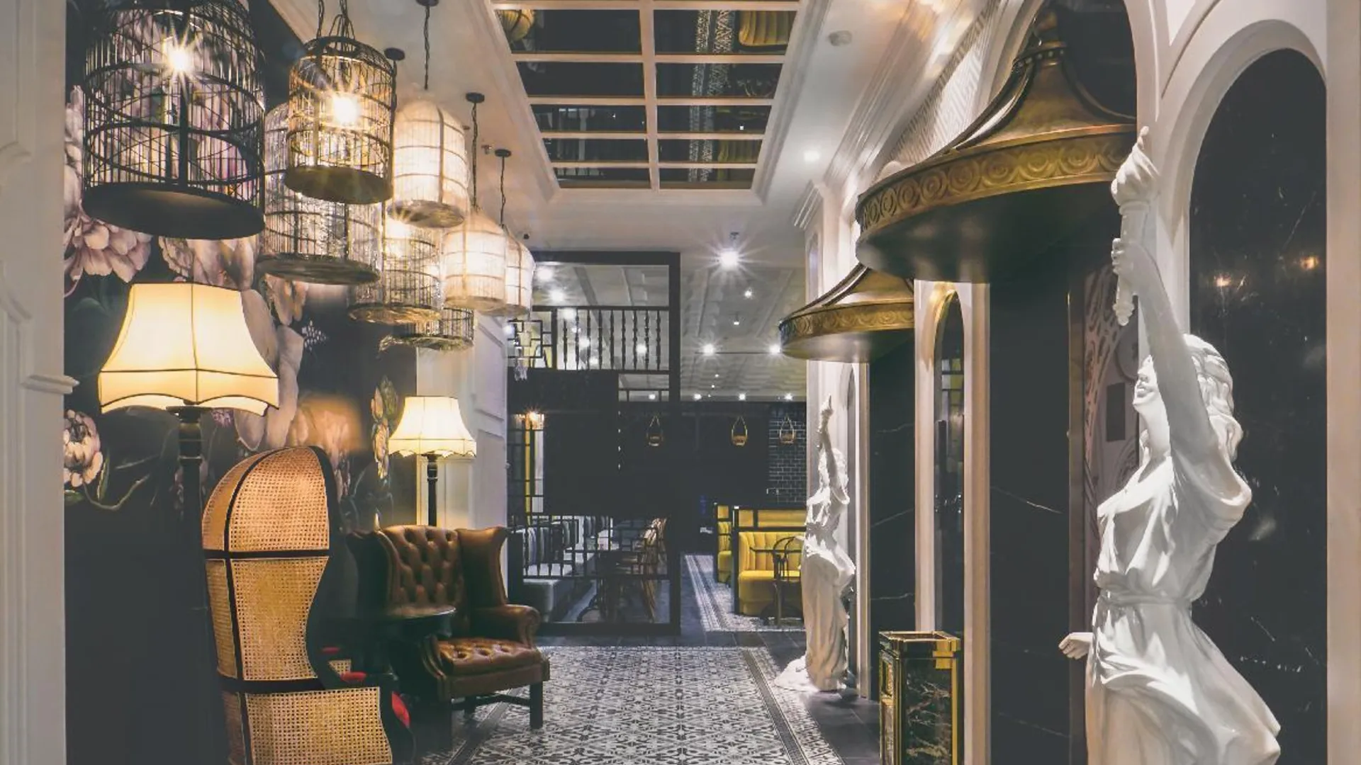 호치민 아도라 아트 호텔 4성급 호텔 외관