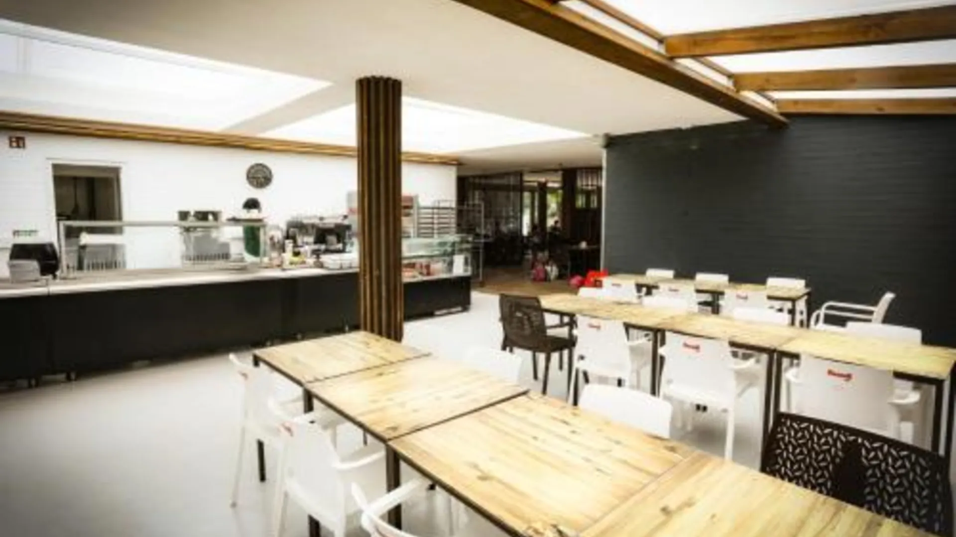 리스본 리스보아 방갈로 1성급 게스트하우스 로비