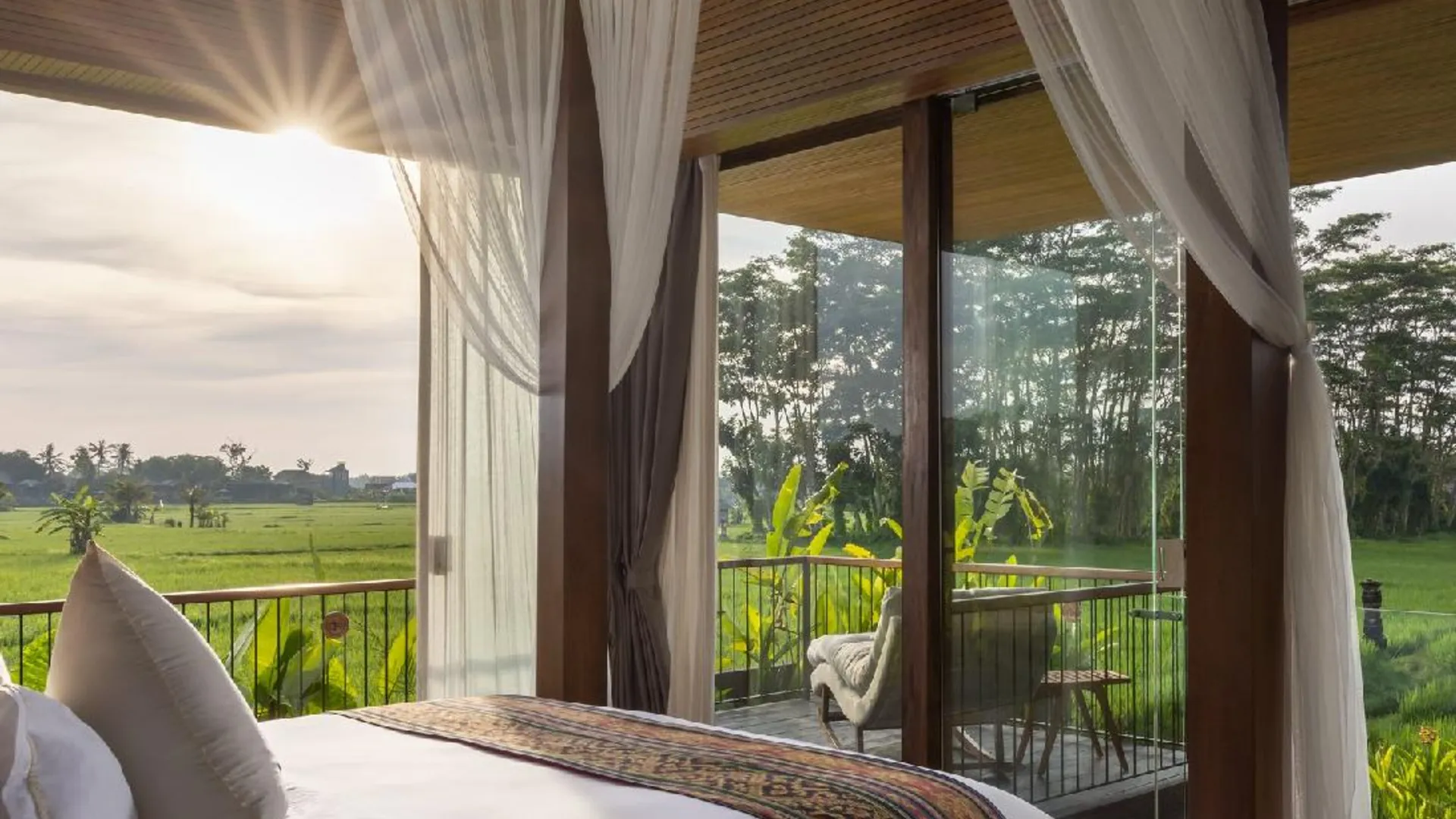 발리 그다스 발리 헬스 앤 웰니스 리조트 성인 전용 5성급 호텔 전망