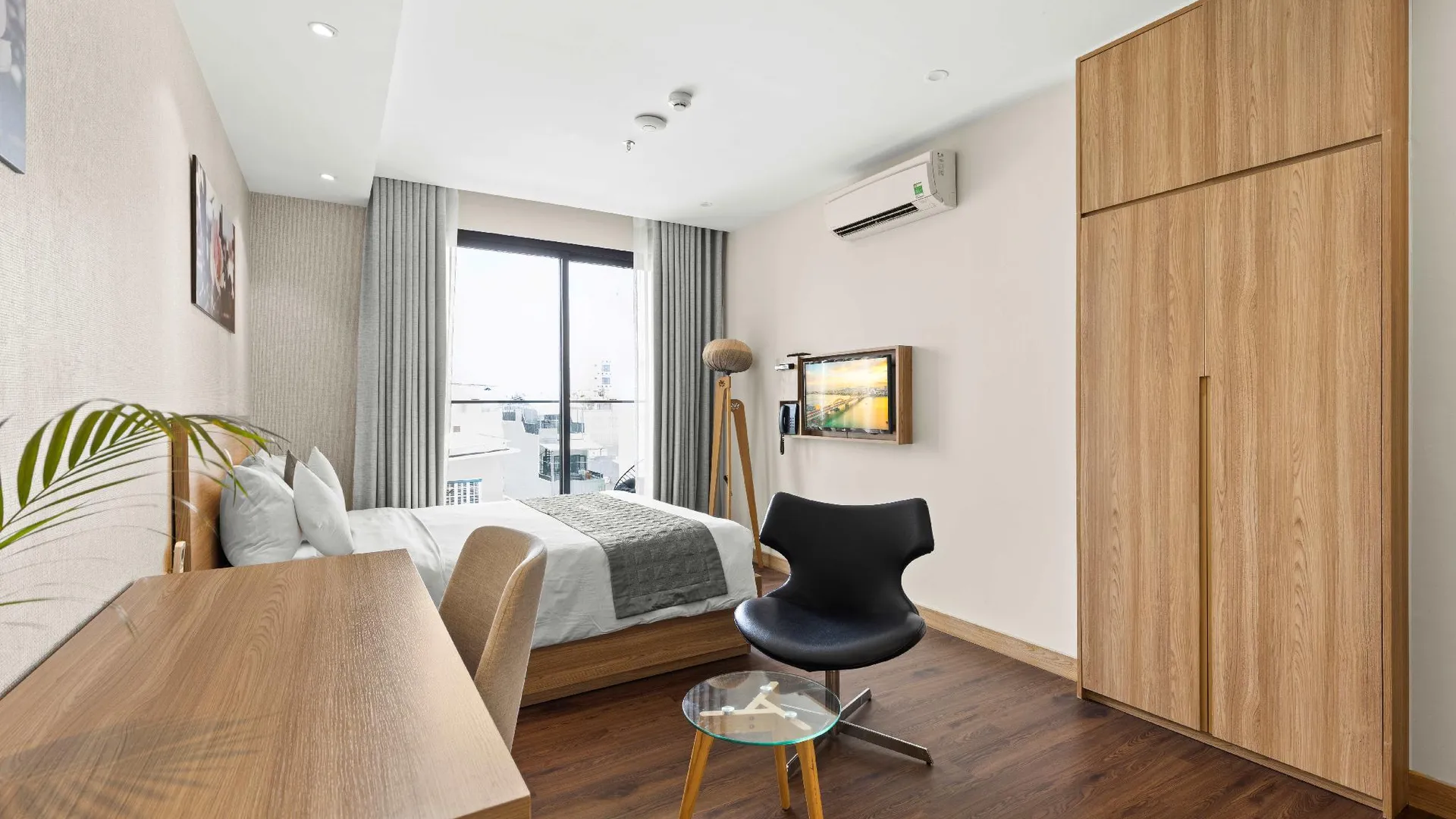 다낭 다낭 문 빌라 앤 아파트먼트 4성급 호텔 스위트룸