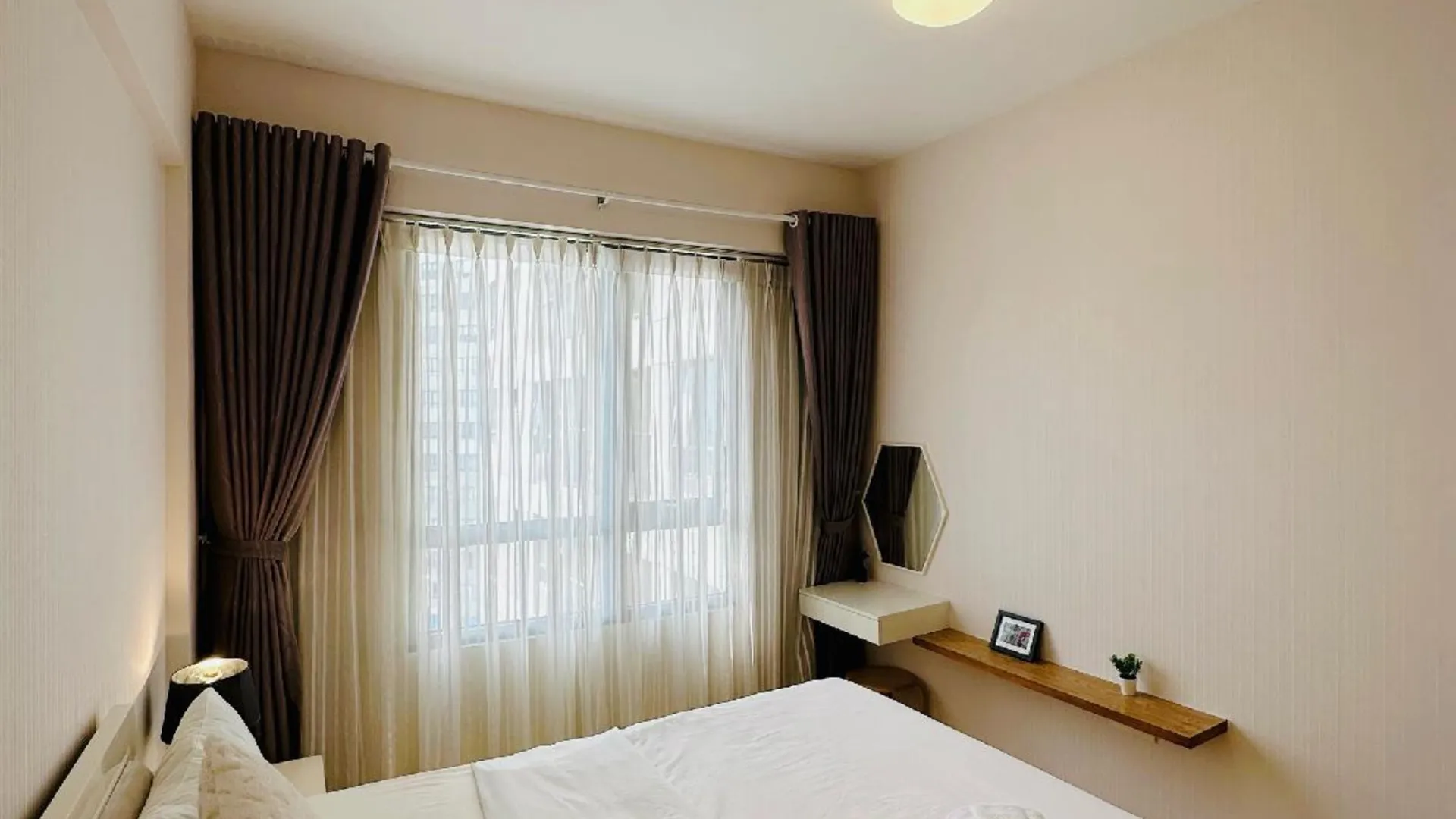 호치민 빈탄의 아파트먼트 (50m², 침실 1개, 프라이빗 욕실 1개) 4성급 싱글룸 스위트룸