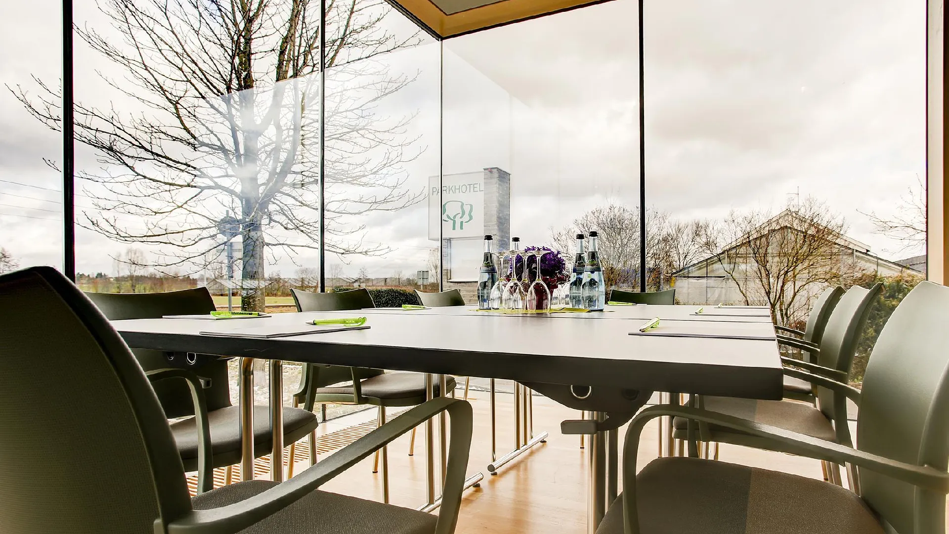 오스트필더른 센트로 파크 호텔 슈투트가르트, 트레이드마크 컬렉션 바이 윈덤 3성급 호텔 수영장