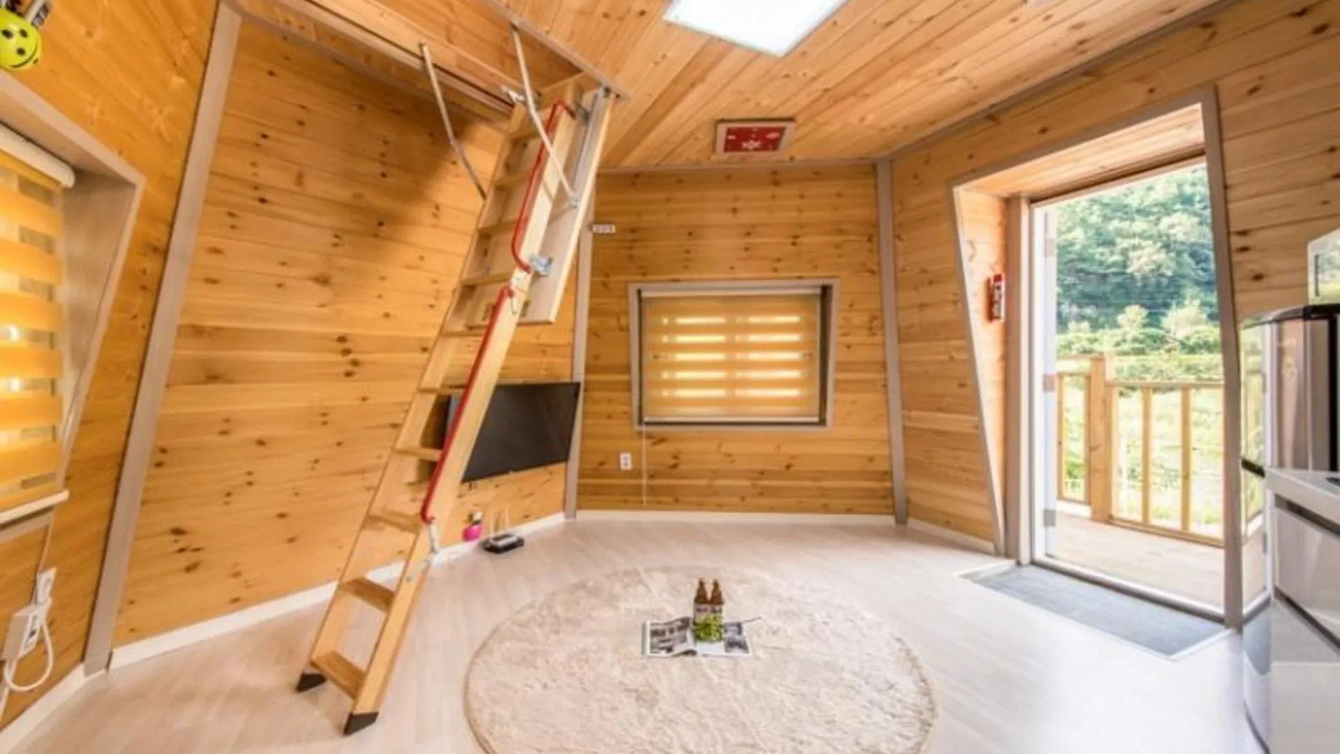 거창 거창 풍차마을펜션 2성급 게스트하우스 로비