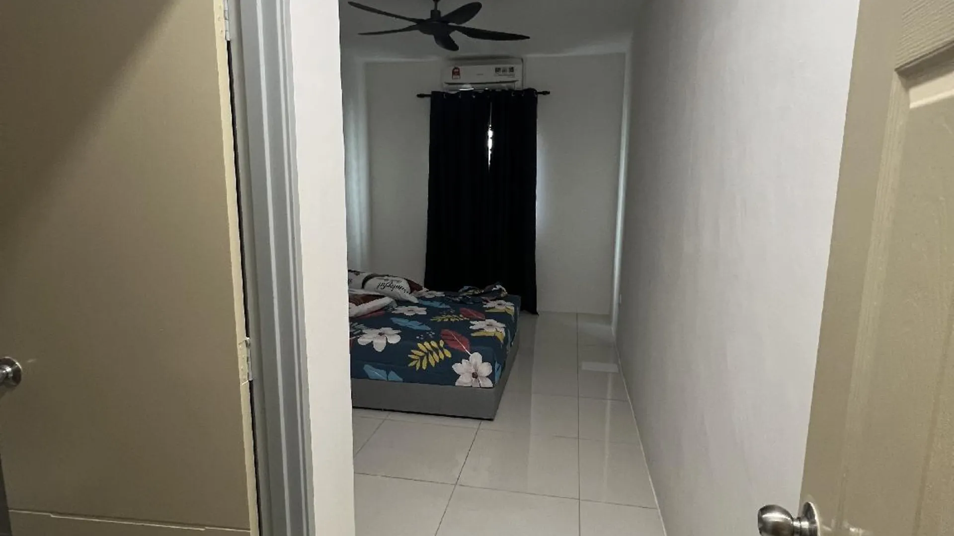 탄종 말림 (페락) 탄종 말림의  (m², 침실 4개, 프라이빗 욕실 4개) 3성급 게스트하우스 전망