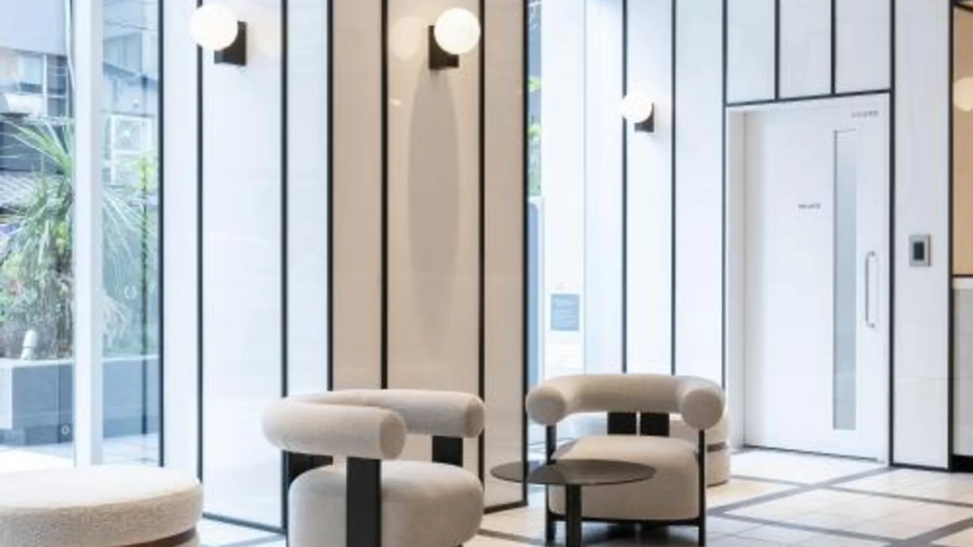 오사카 브래킷츠 호텔 오사카 혼마치 3성급 호텔 로비