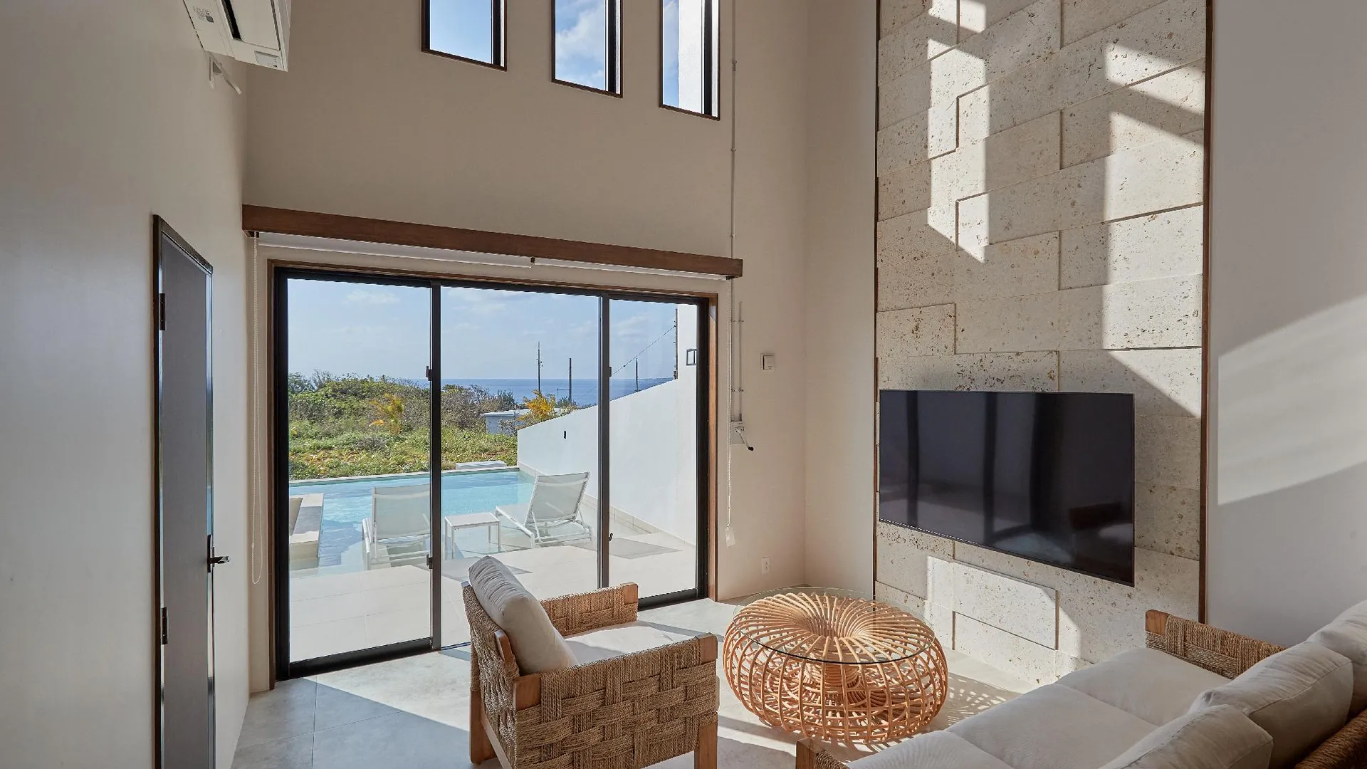 오키나와 본섬 아단 리조트 라나 스위트 빌라 5성급 호텔 스위트룸