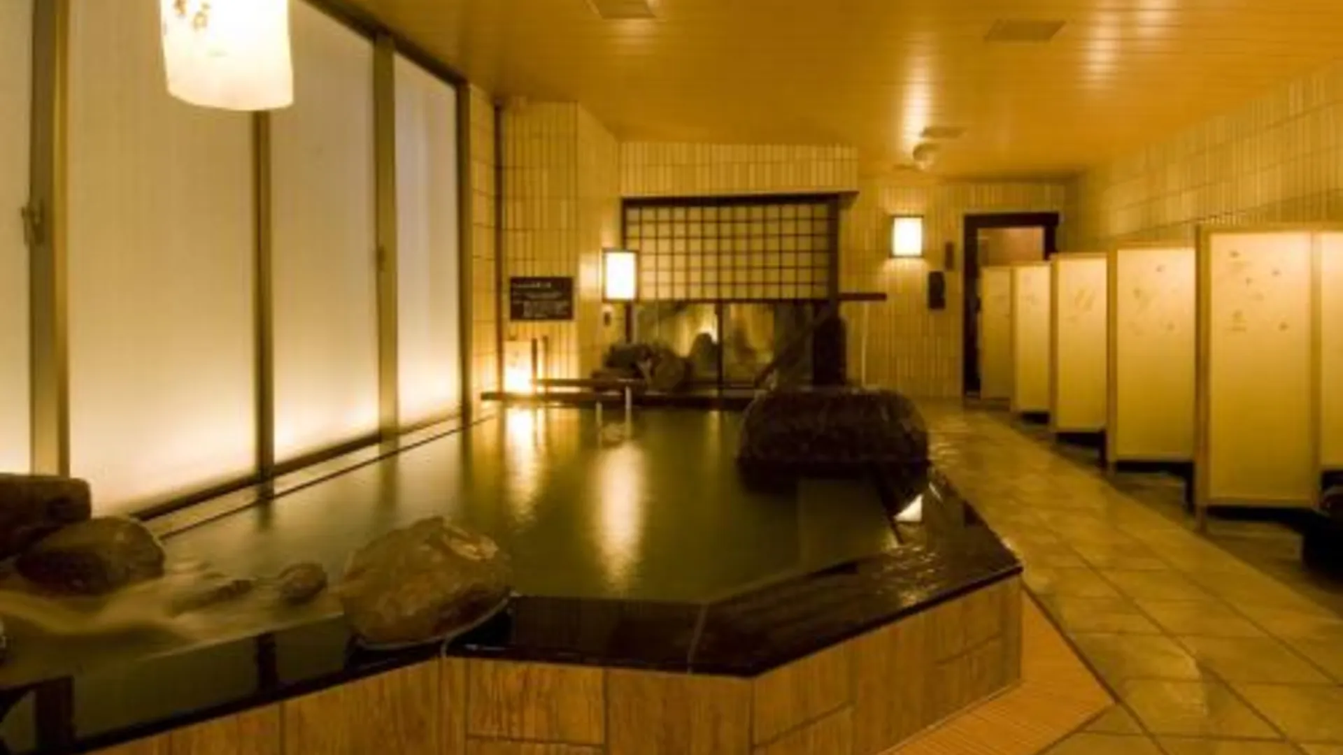 후쿠오카 도미인 하카타 기온 내추럴 핫 스프링 4성급 호텔 외관