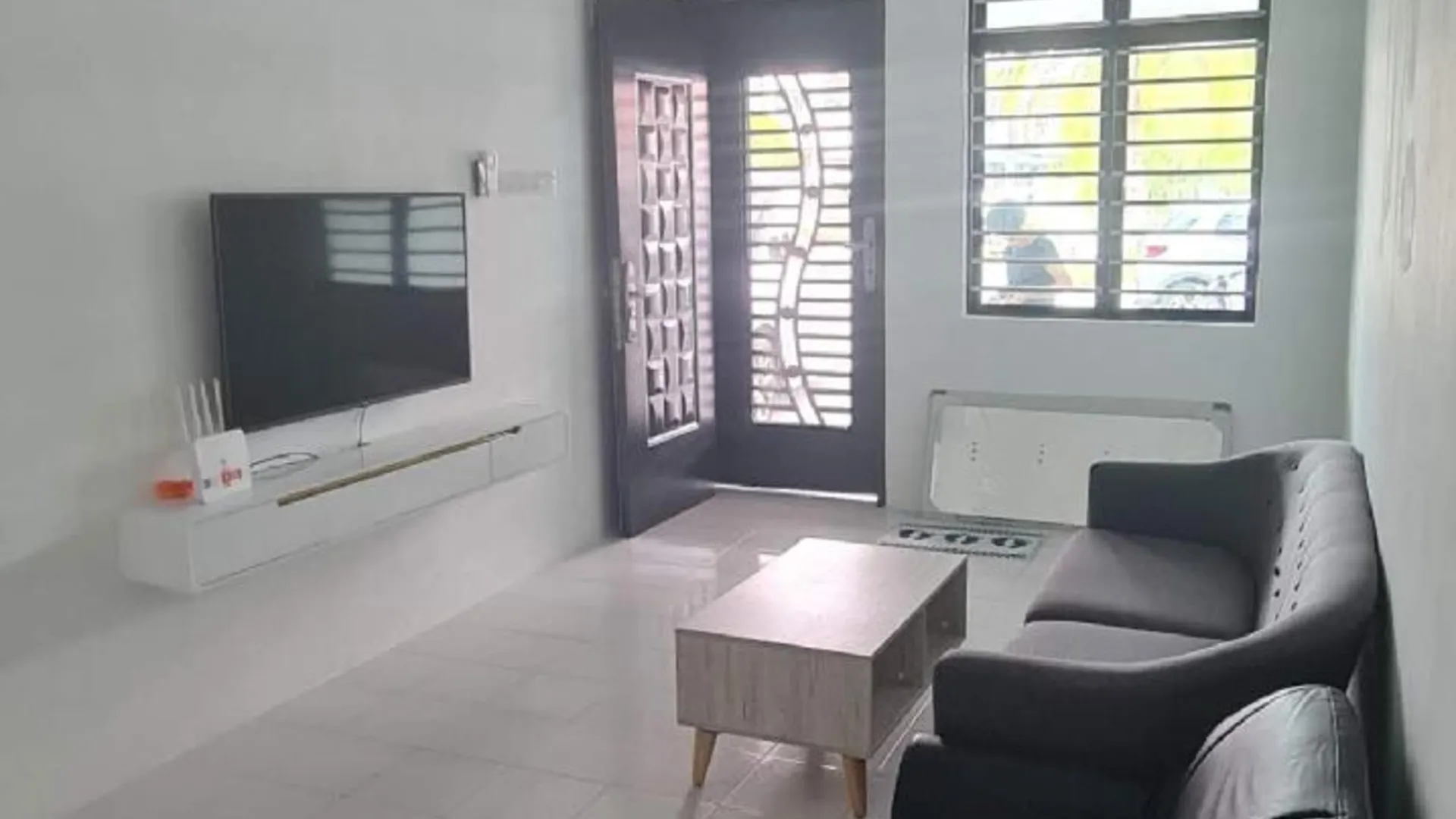 메르싱 반다르 머싱의 프라이빗 하우스 (120m², 침실 3개, 프라이빗 욕실 2개) 3성급 게스트하우스 레스토랑