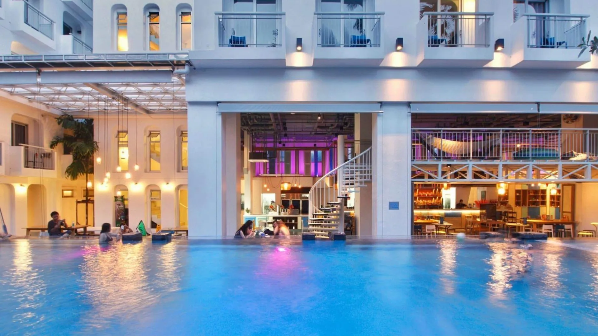 푸켓 럽디 푸켓 빠통 3성급 호텔 객실