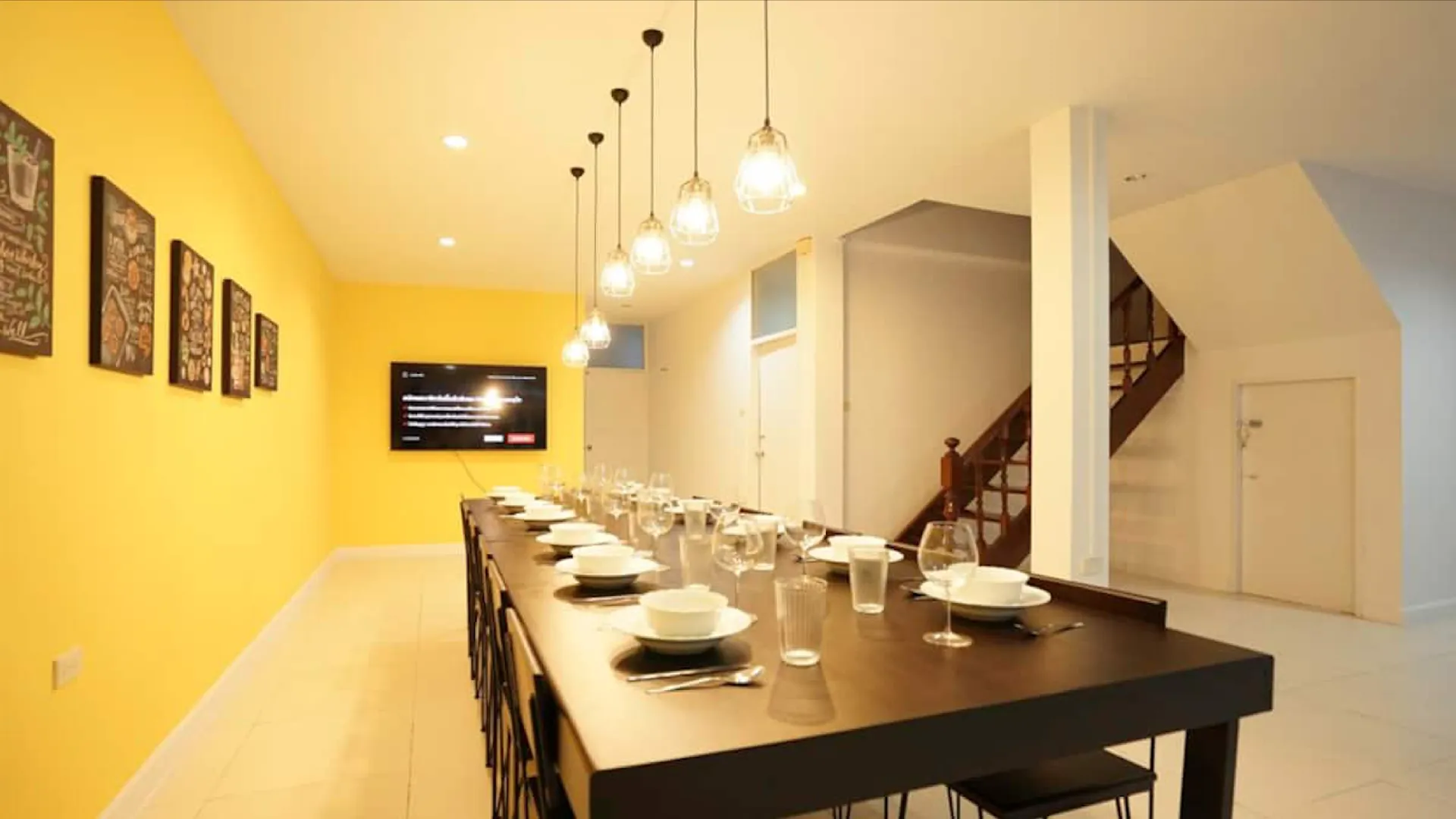 방콕 빠뚜남의 아파트먼트 (m², 침실 6개, 프라이빗 욕실 3개) 3성급 싱글룸 레스토랑