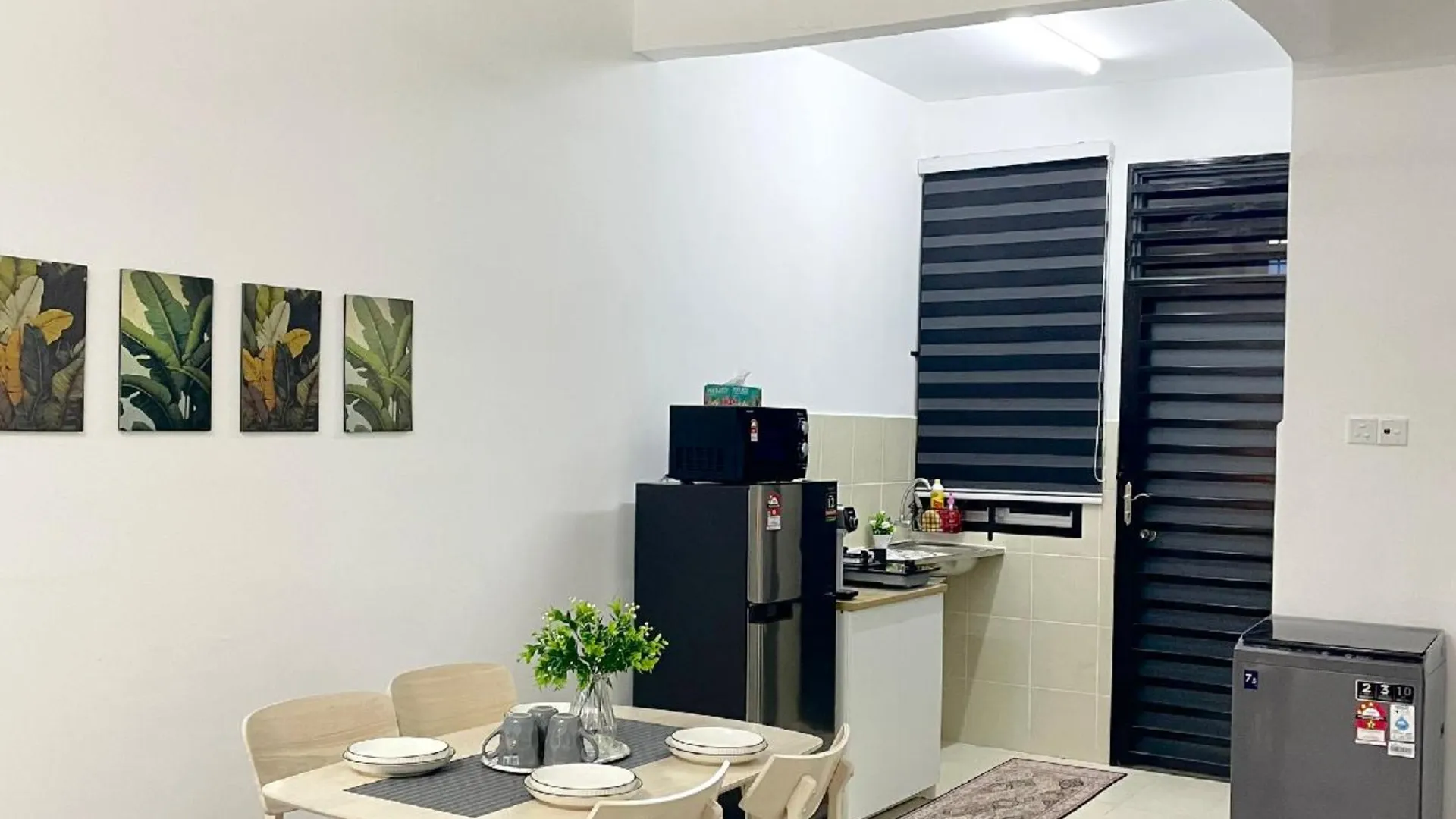 말라카 자신의 프라이빗 하우스 (1200m², 침실 3개, 프라이빗 욕실 2개) 2성급 싱글룸 외관