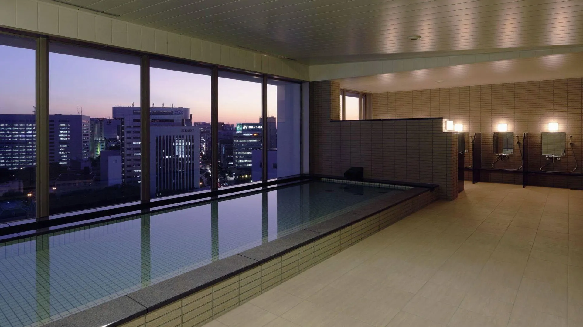 후쿠오카 호텔 리졸 트리니티 하카타 4성급 호텔 스위트룸