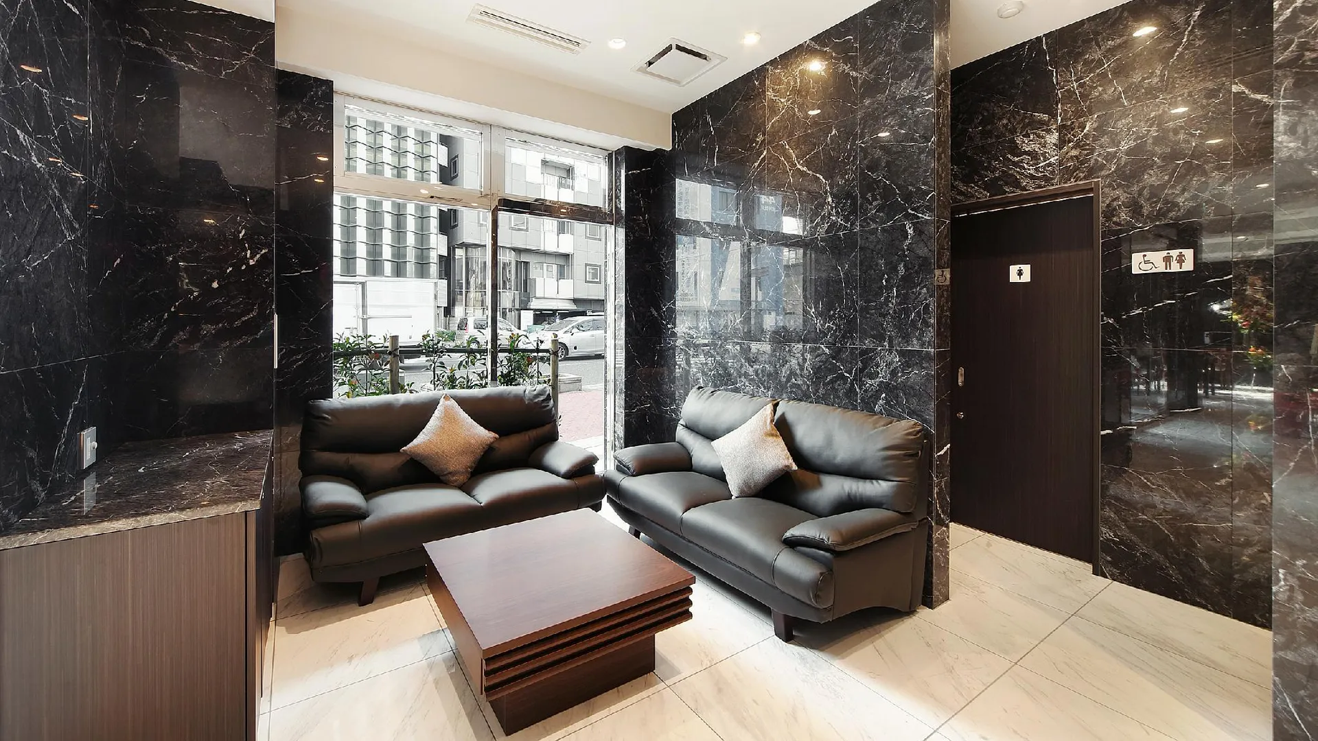 오사카 토호 호텔 3성급 호텔 로비