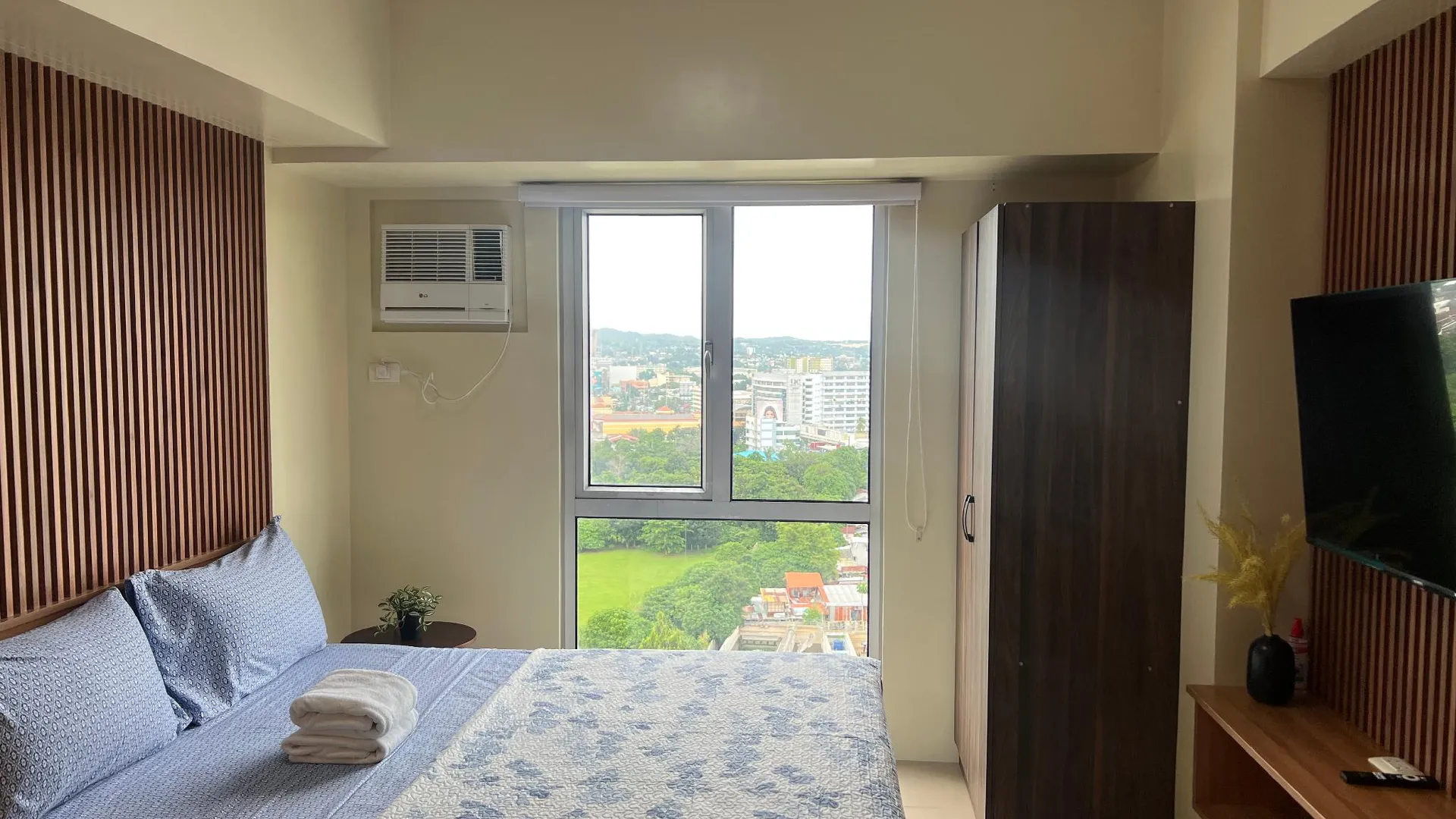 세부 콜론의 프라이빗 하우스 (m², 침실 1개, 프라이빗 욕실 1개) 3성급 싱글룸 스위트룸