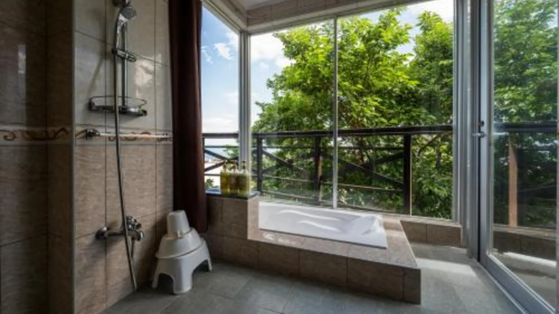 오키나와 본섬 E-horizon Resort Condominium Yomitan 3성급 호텔 스위트룸