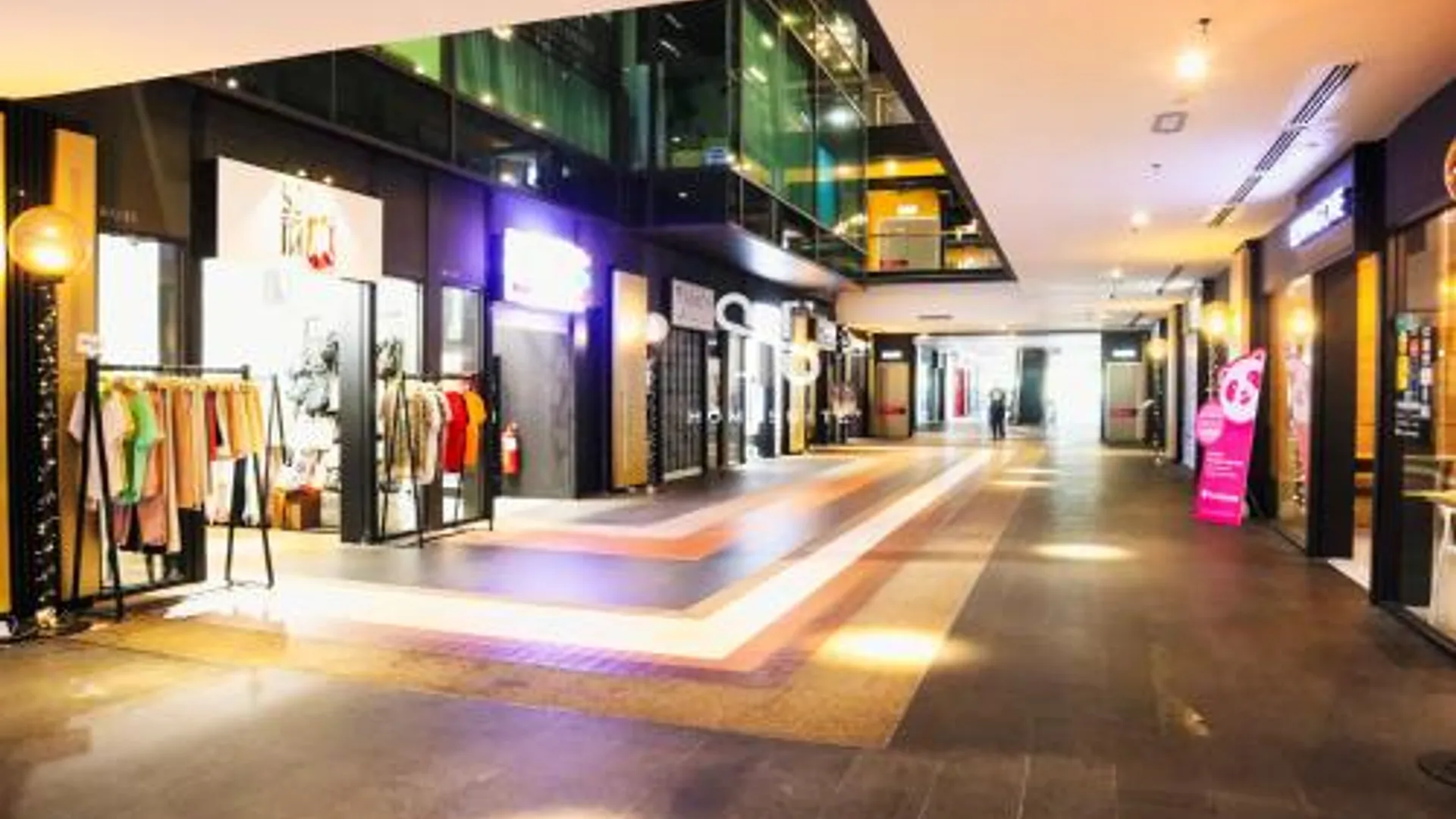 코타키나발루 홈스위트 홈 앳 수테라 애비뉴 KK 4성급 호텔 수영장