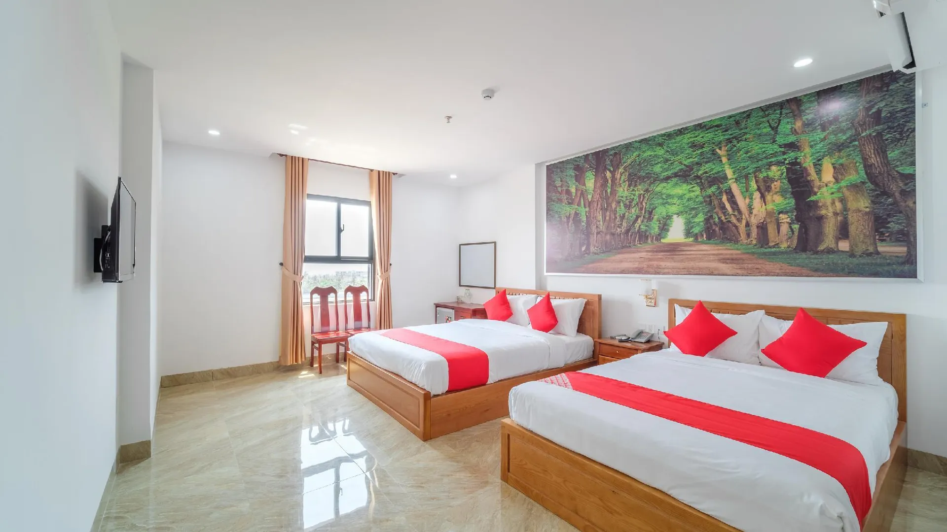 다낭 캐피탈 O 215 안 둑 호텔 다낭 2성급 호텔 스위트룸