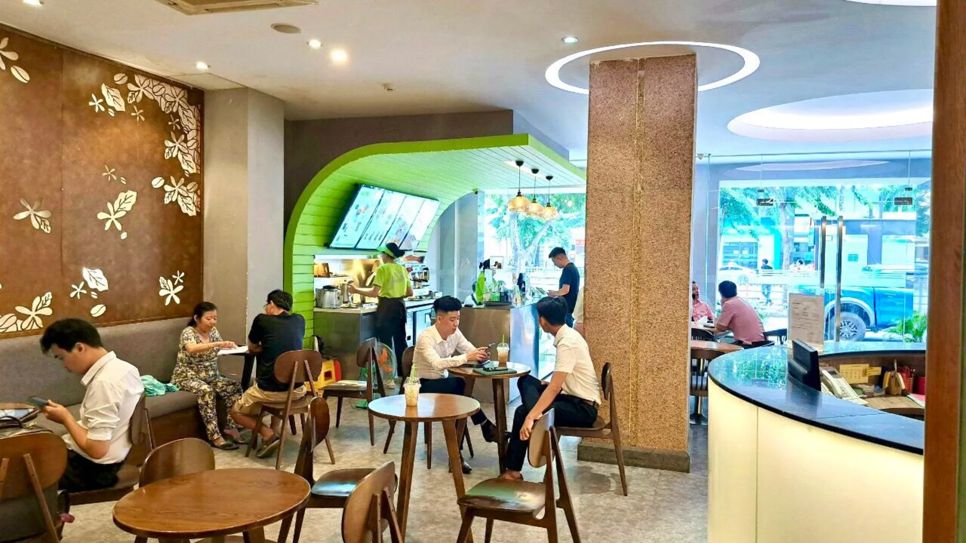 호치민 리버티 2 호텔 호텔 레스토랑