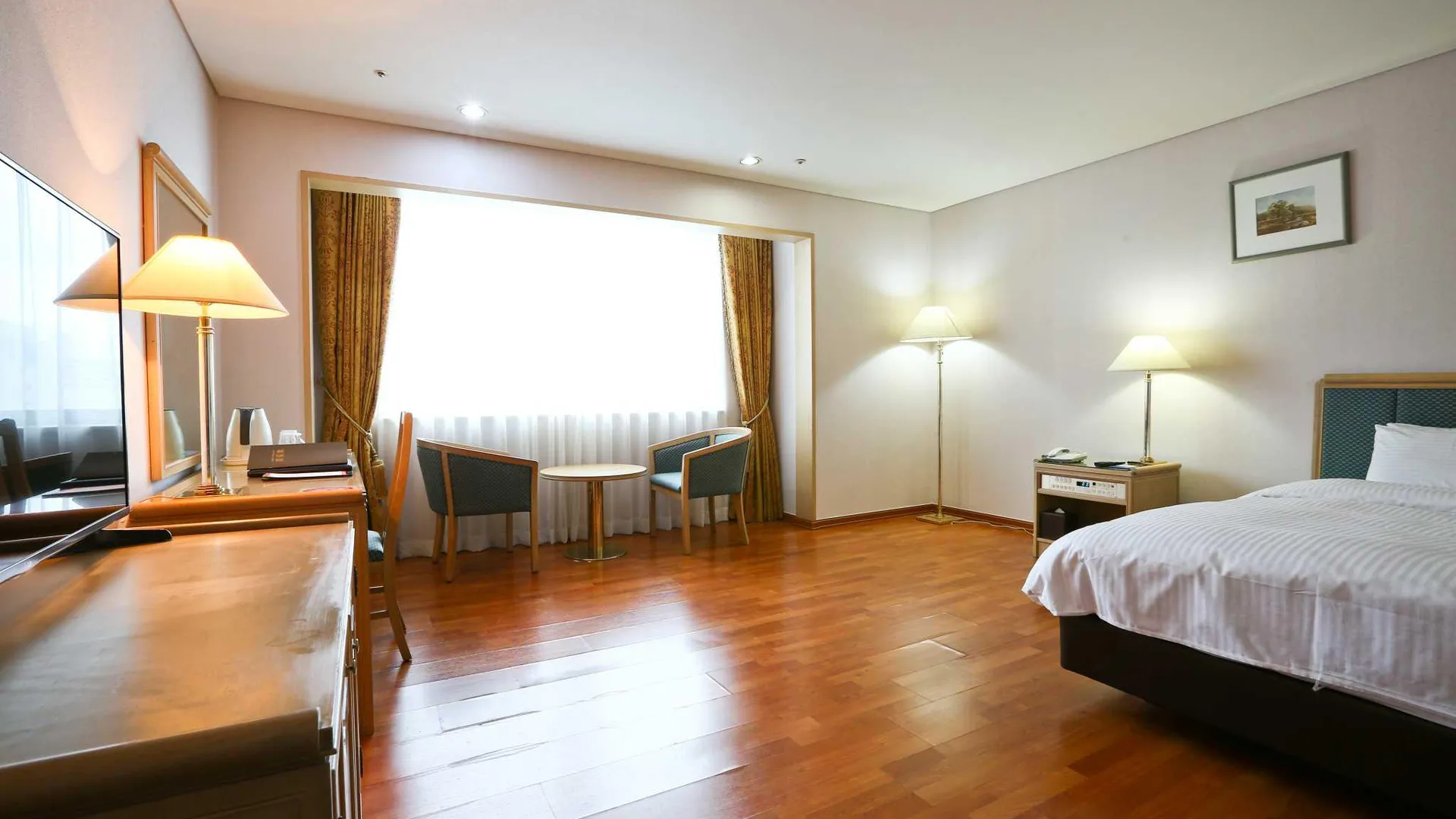 대전 제이에이치레전드호텔 호텔 로비