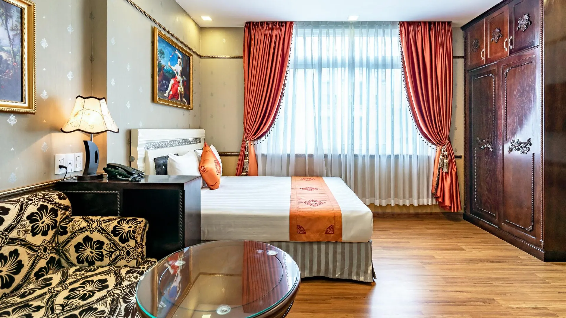 호치민 컬렉션 O 에메랄드 럭셔리 아파트먼트 - SECC 근처 3성급 호텔 객실