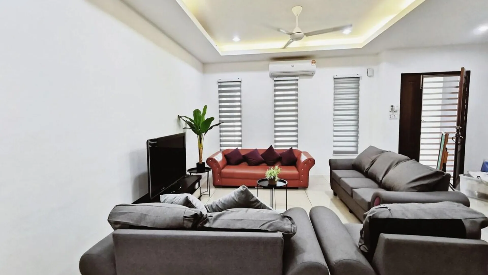 이포 이포 시티의 프라이빗 하우스 (177m², 침실 5개, 프라이빗 욕실 4개) 3성급 게스트하우스 로비