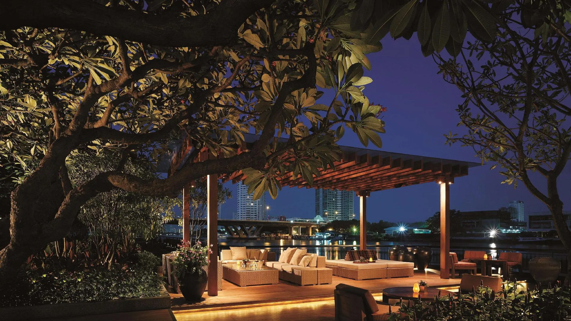 방콕 샹그릴라 방콕 5성급 호텔 부대시설