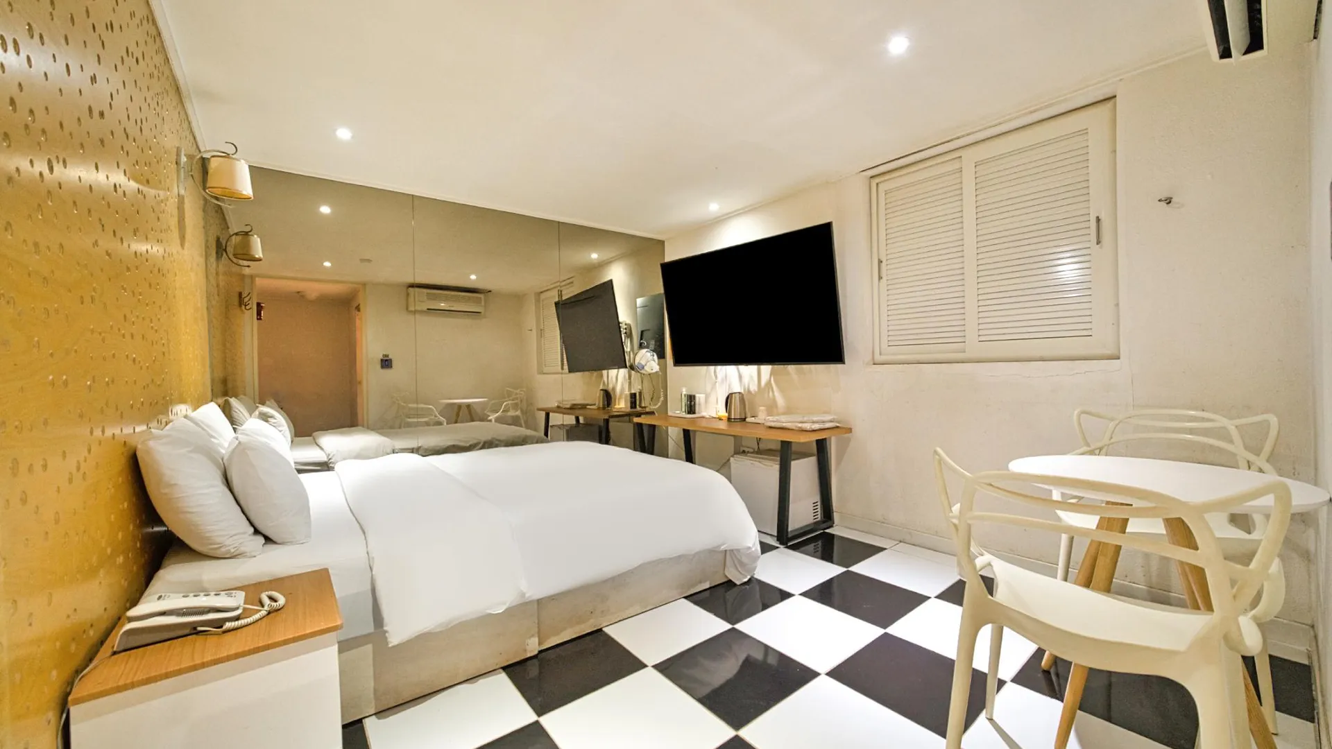 서울 신촌 림 3성급 호텔 전망