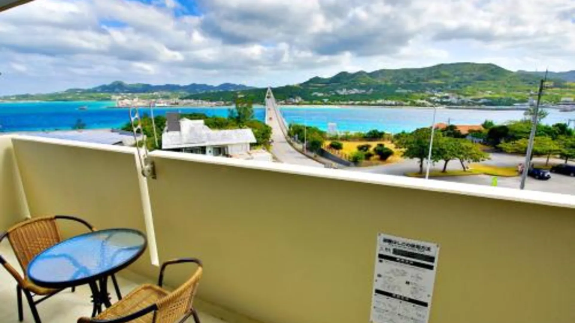 오키나와 본섬 オーシャンテラス瀬底 Room101 3성급 싱글룸 로비