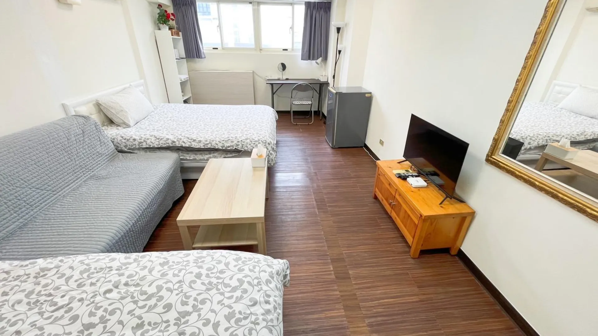 타이베이 타이베이 메인역의 프라이빗 하우스 (100m², 침실 1개, 프라이빗 욕실 1개) 2성급 싱글룸 로비