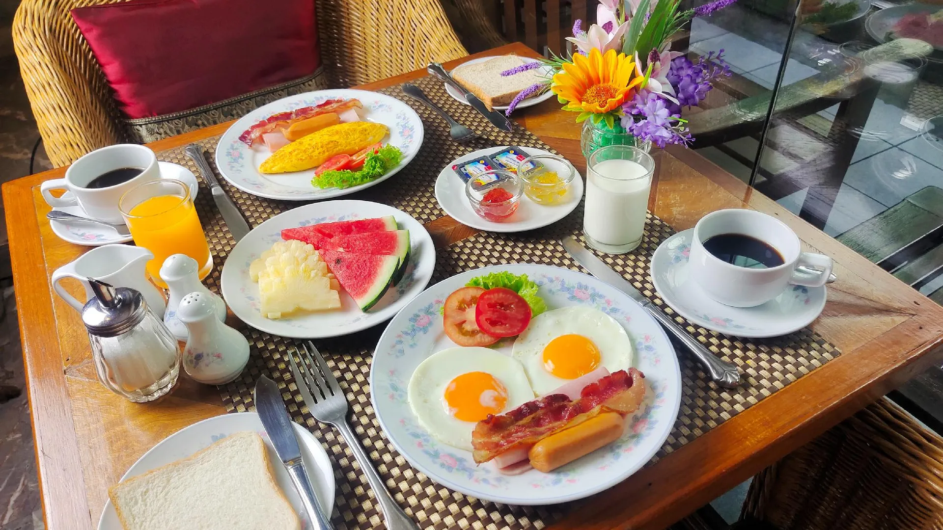 방콕 더 탄타완 호텔 수라웡 방콕 4성급 호텔 전망