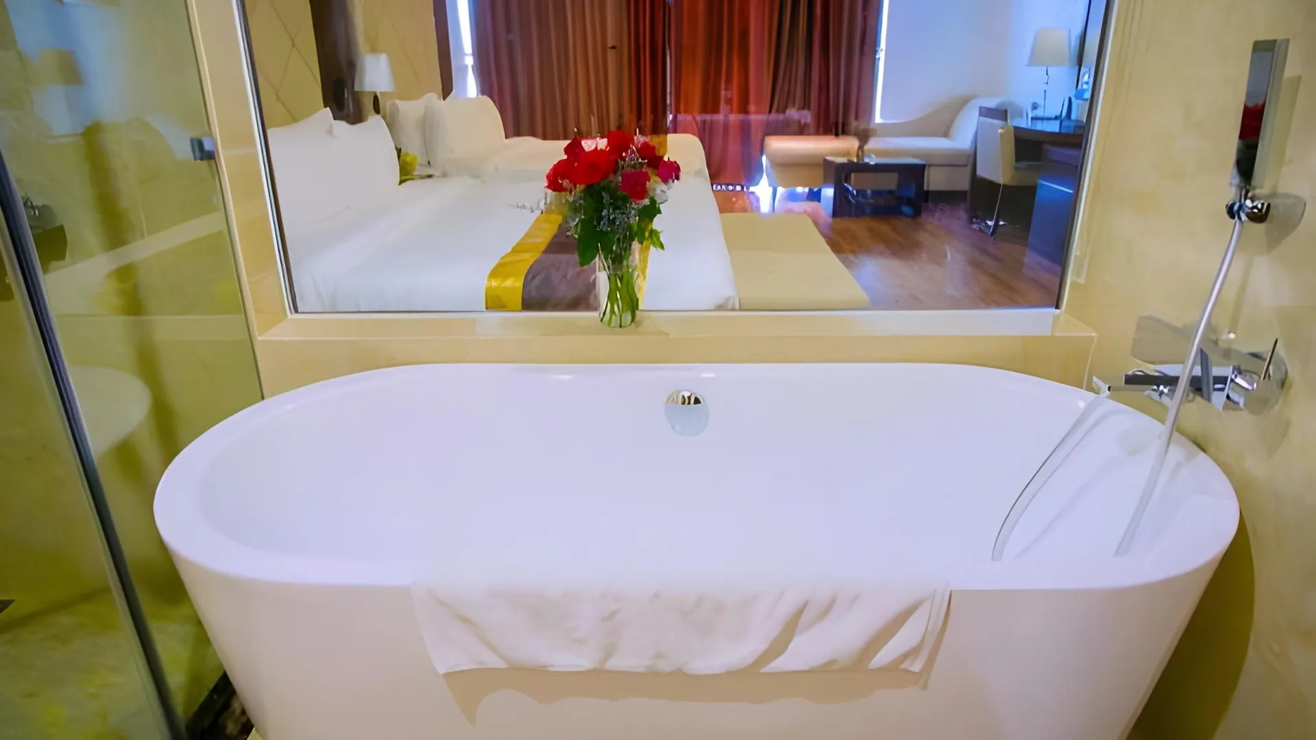 다낭 럭스테리 호텔 4성급 호텔 전망