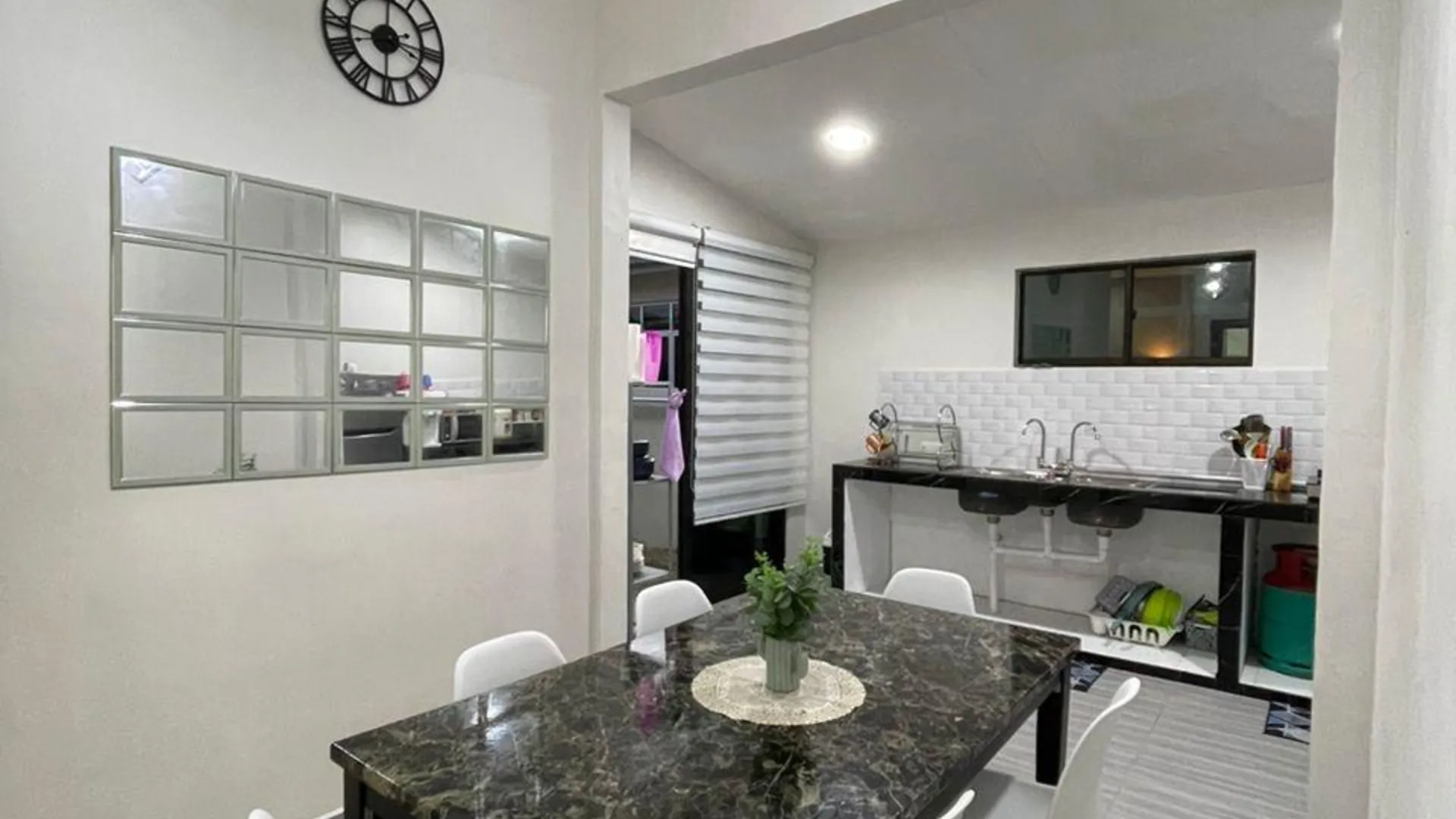 말라카 자신의 프라이빗 하우스 (1430m², 침실 3개, 프라이빗 욕실 2개) 2성급 싱글룸 로비