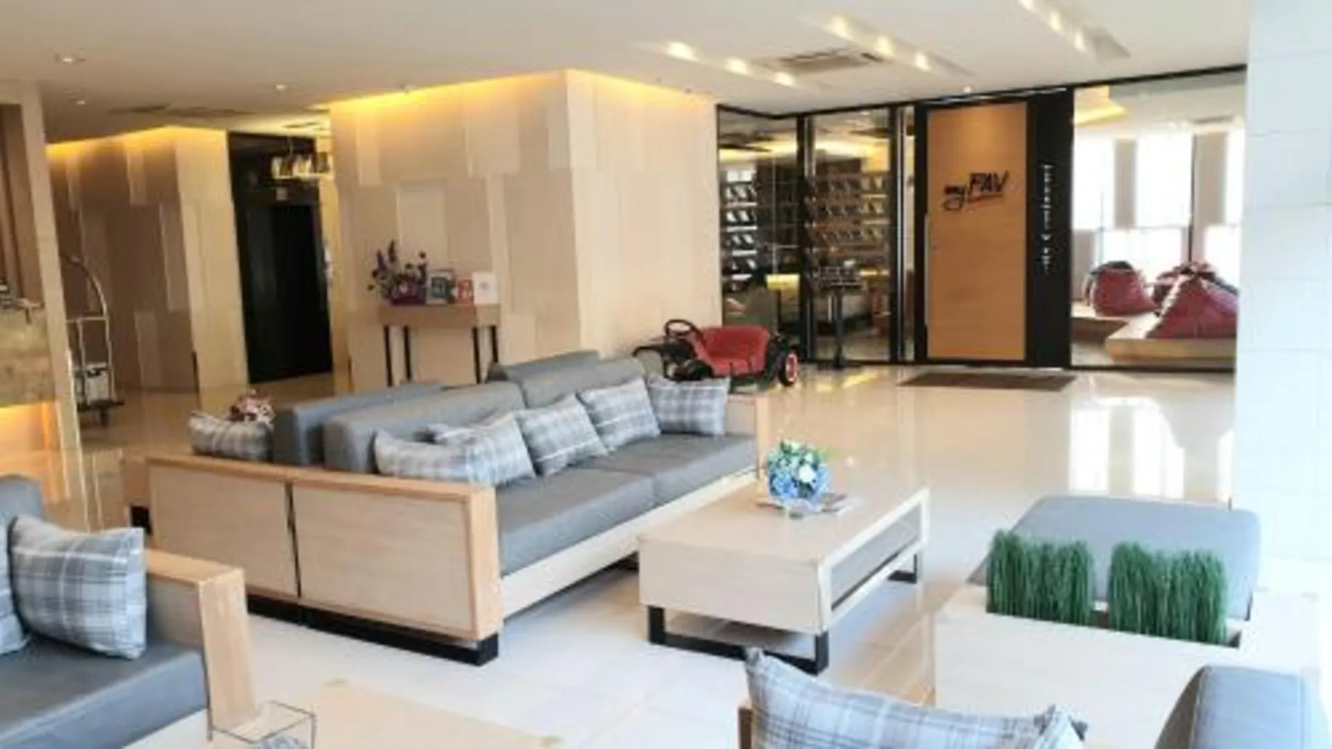 방콕 파린다 호텔 4성급 호텔 수영장